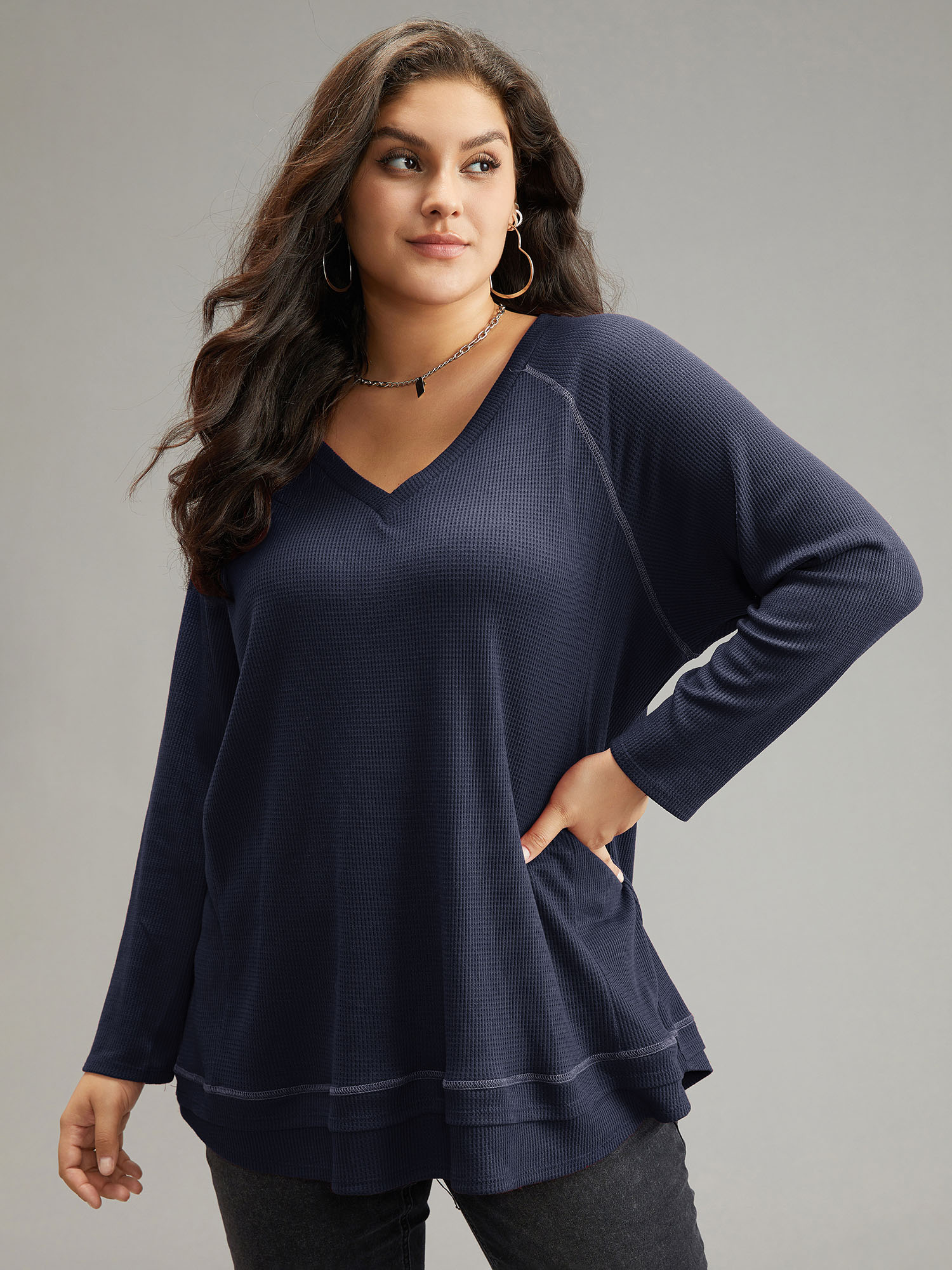 

Plus Size Plain Textured Stitch Raglan Sleeve Sweatshirt Women DarkBlue Casual Plain V-neck Everyday Sweatshirts BloomChic