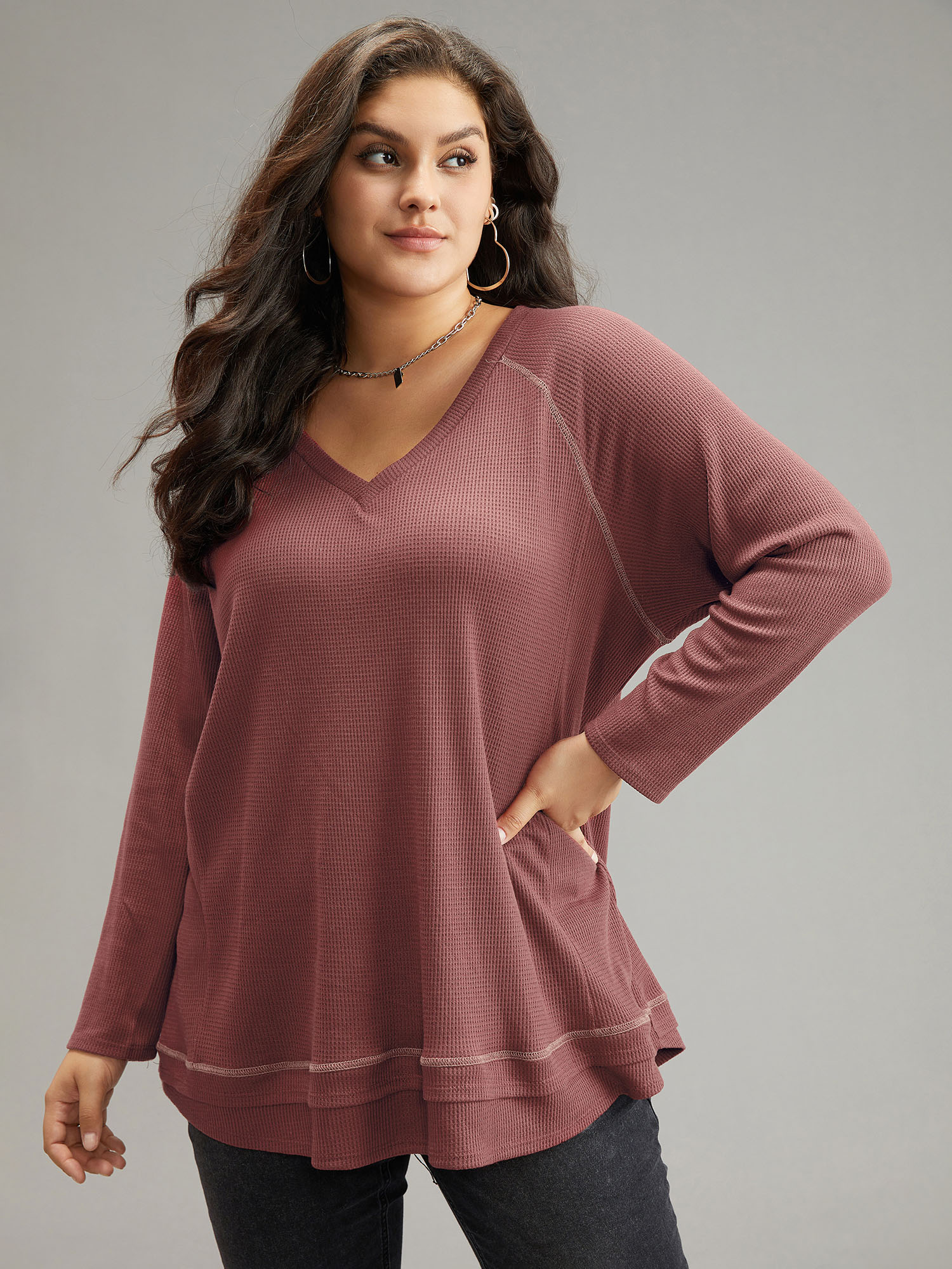 

Plus Size Plain Textured Stitch Raglan Sleeve Sweatshirt Women DustyPink Casual Plain V-neck Everyday Sweatshirts BloomChic