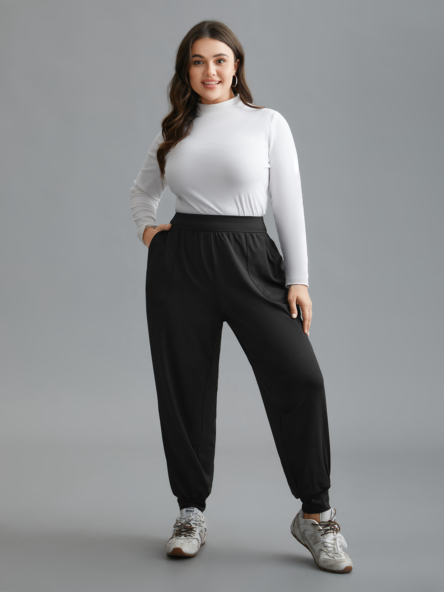 Plus Size Elastic Waist Mid-Rise Yoga Jogger Pants Women Black Casual Mid Rise Everyday Pants BloomChic 14-16/1X 