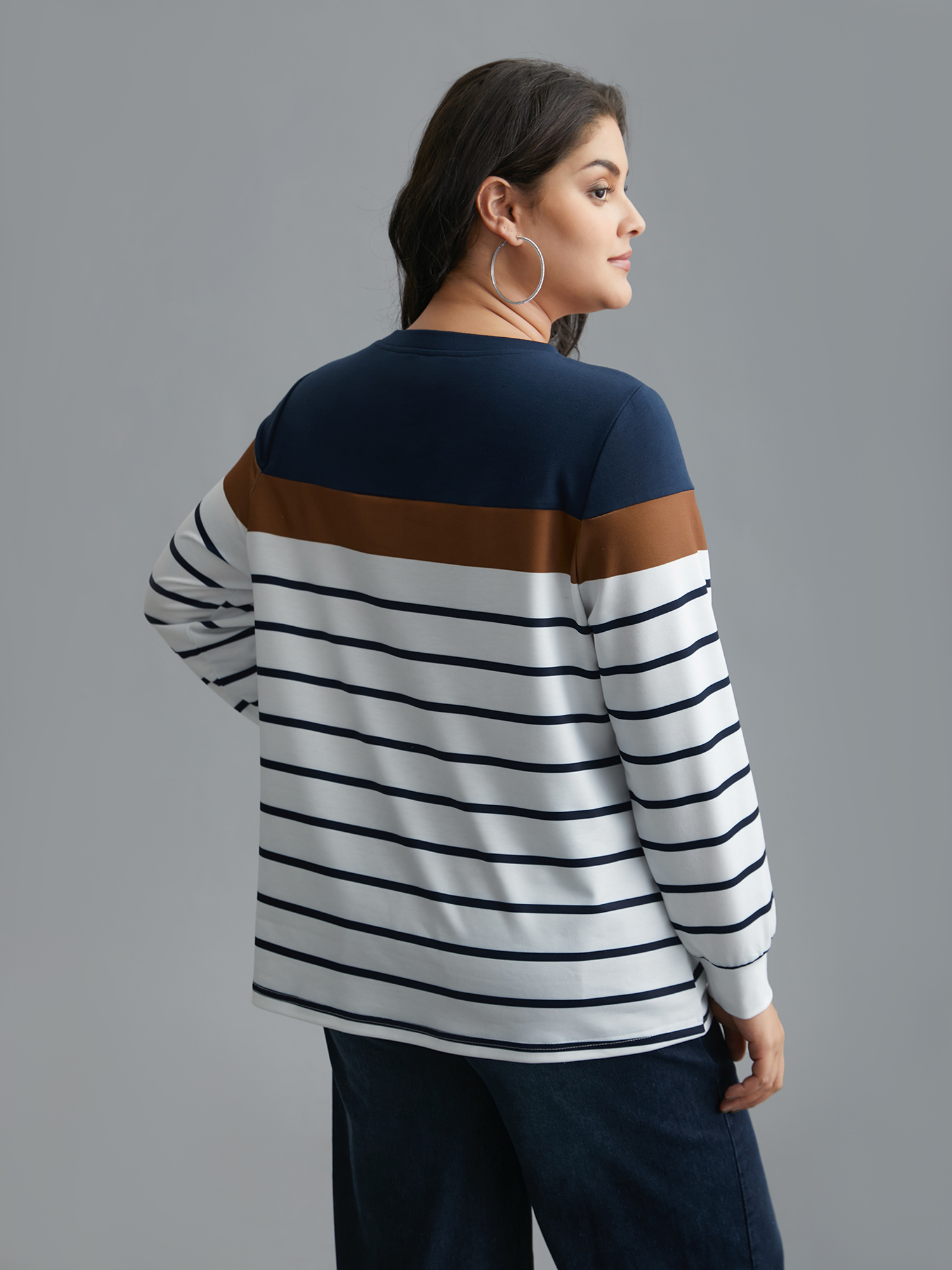Plus Size Striped Contrast Round Neck Sweatshirt Women Midnight Casual Contrast Loose Round Neck Everyday Sweatshirts BloomChic 10/M 