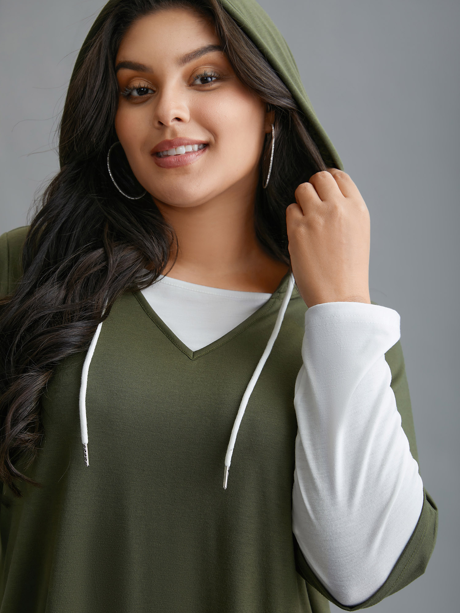 Plus Size Color Contrast Combined Hoodie Shirt ArmyGreen Women Casual Contrast Hooded Loose Everyday T-shirts BloomChic 10/M 