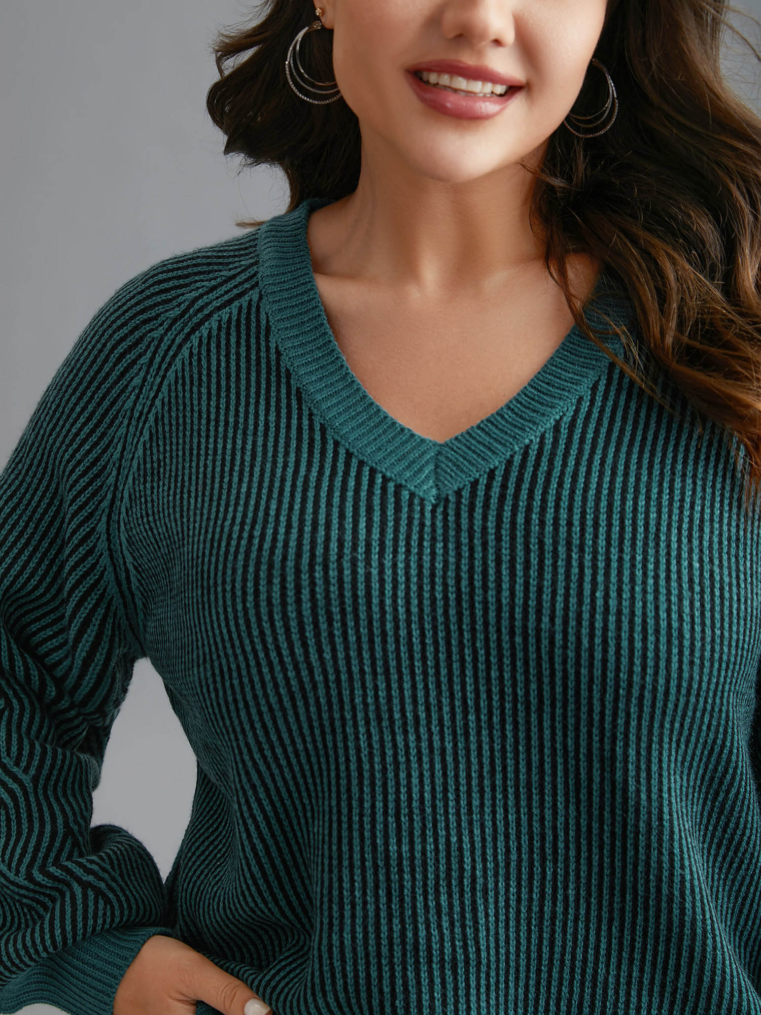 

Plus Size Cable Knit V-Neck Raglan Sleeve Pullover Cyan Women Casual Loose Long Sleeve V-neck Everyday Pullovers BloomChic