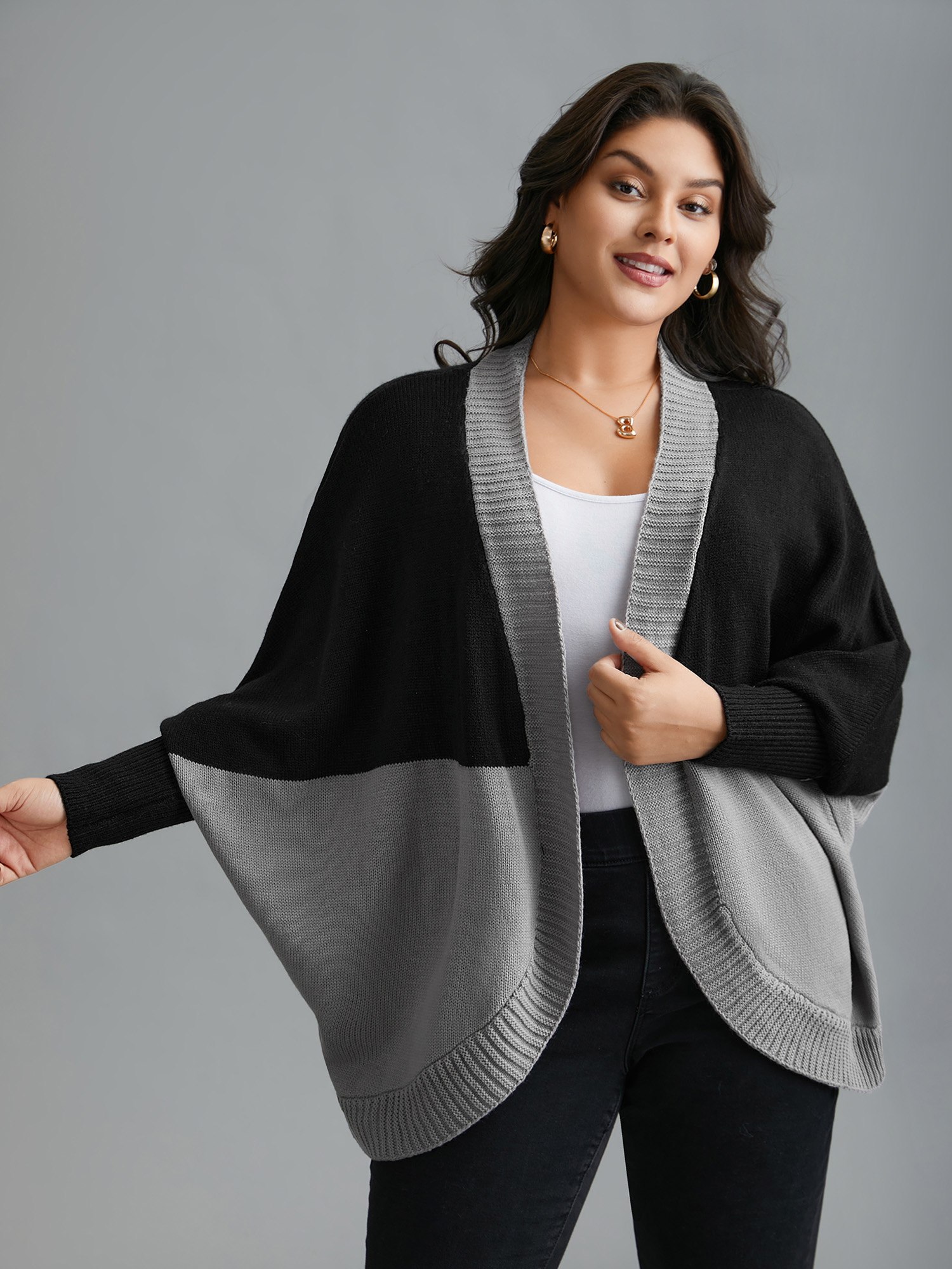 

Plus Size Curvy Ribbed Hem Color Block Knit Cardigan Black Women Casual Loose Long Sleeve Everyday Cardigans BloomChic