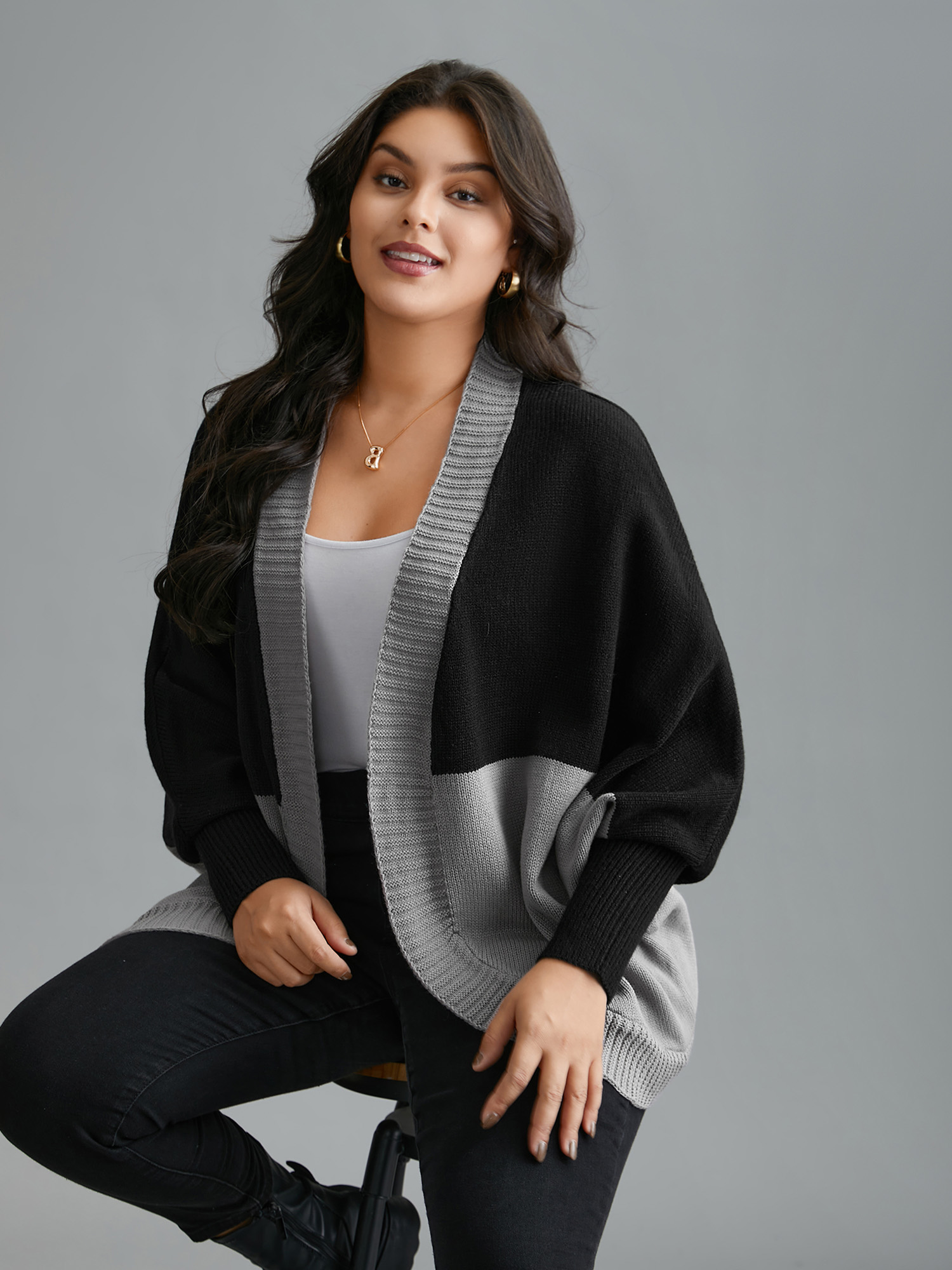 Plus Size Curvy Ribbed Hem Color Block Knit Cardigan Black Women Casual Loose Long Sleeve Everyday Cardigans BloomChic 28/5X 