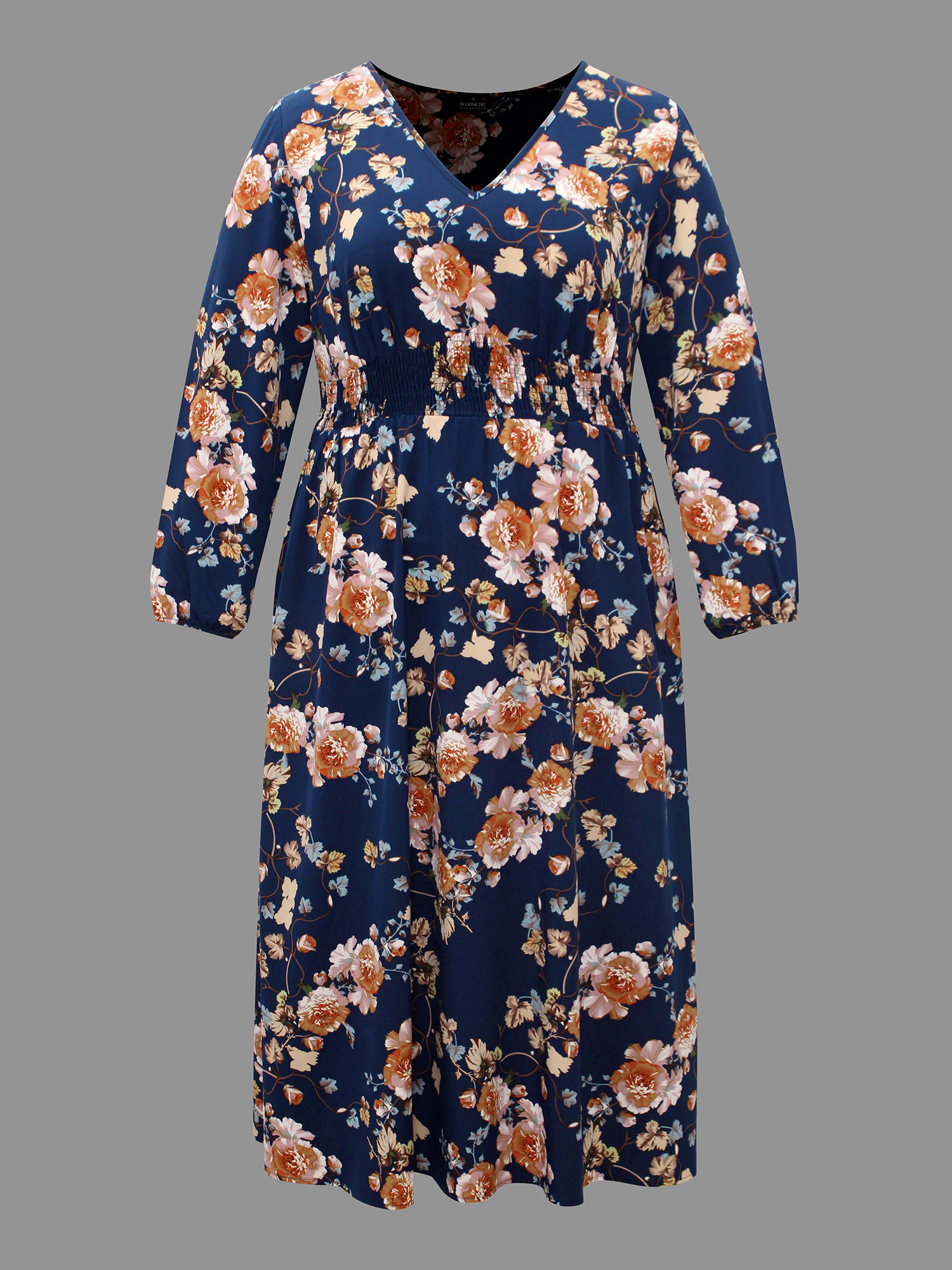 

Plus Size Floral Shirred V-Neck Maxi Dress DarkBlue Women Elegant Shirred V-neck Long Sleeve Curvy BloomChic