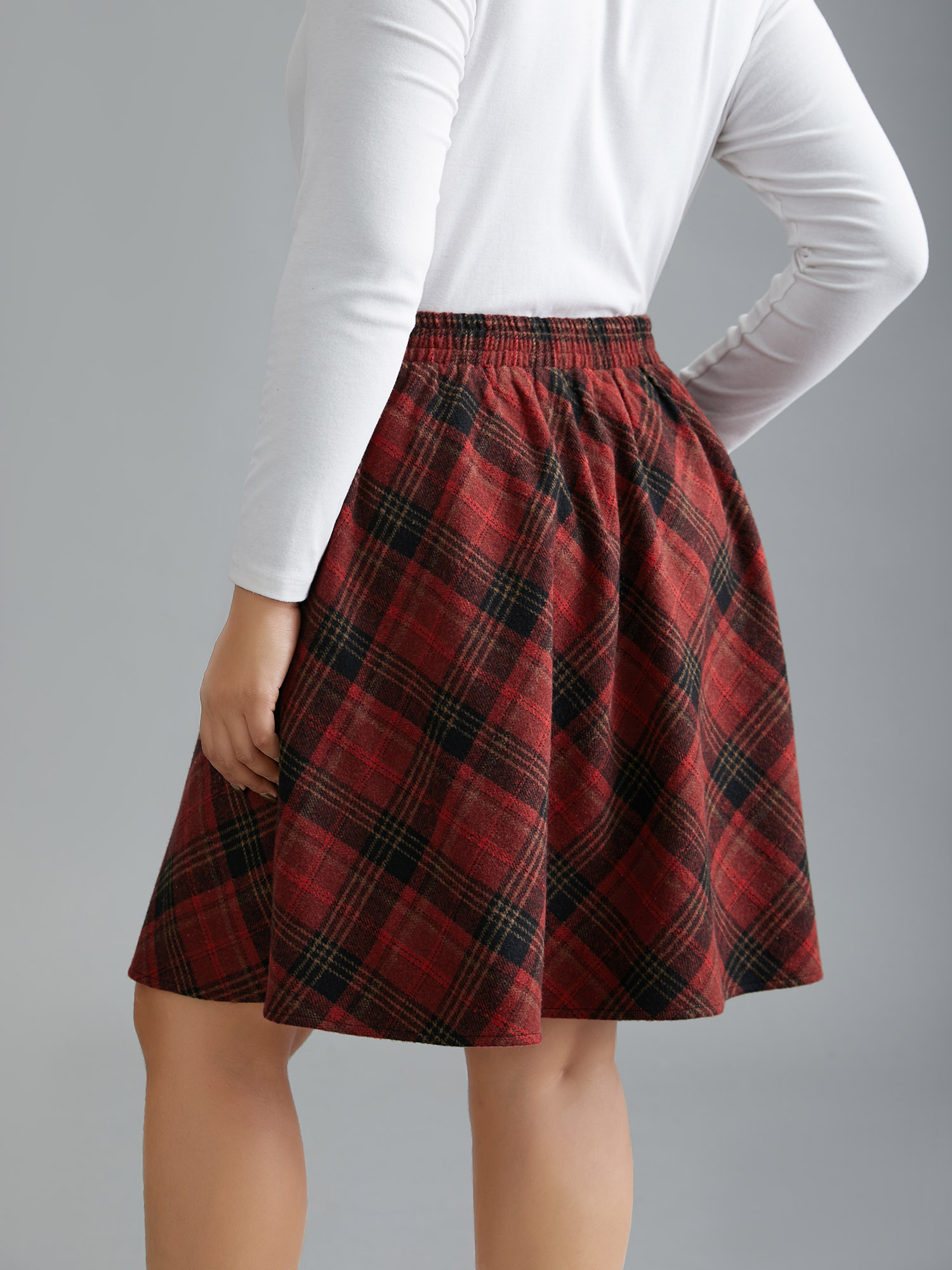 Plus Size Plaid Pattern Elastic Waist A-line Mini Skirt Women Scarlet Elegant Low stretch Slanted pocket Everyday Skirts BloomChic 14-16/1X 