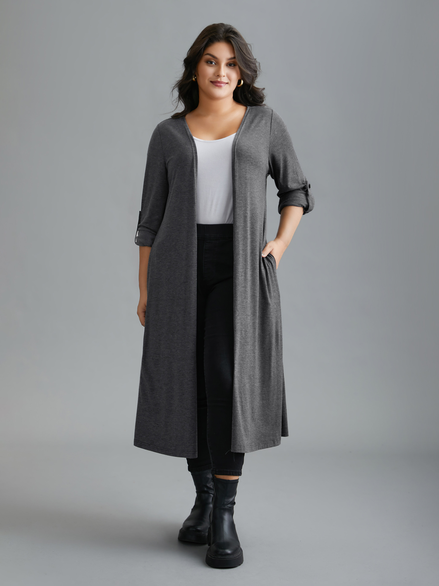 

Plus Size Solid Tab Sleeve Pocket Kimono Women DimGray Casual Button Loose Side seam pocket Everyday Kimonos BloomChic