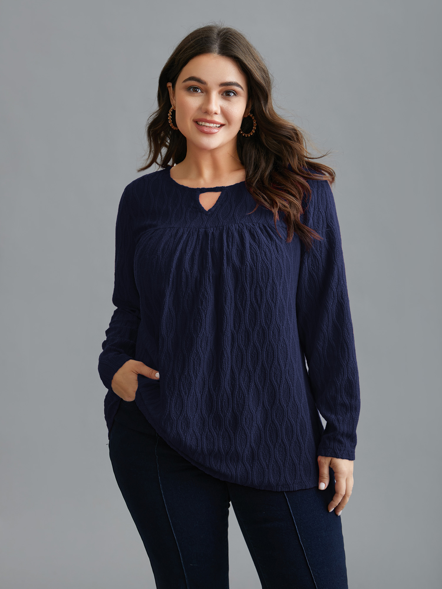 

Plus Size Textured Keyhole Gathered Knit Top Indigo Round Neck Long Sleeve Elegant Jersey Tops