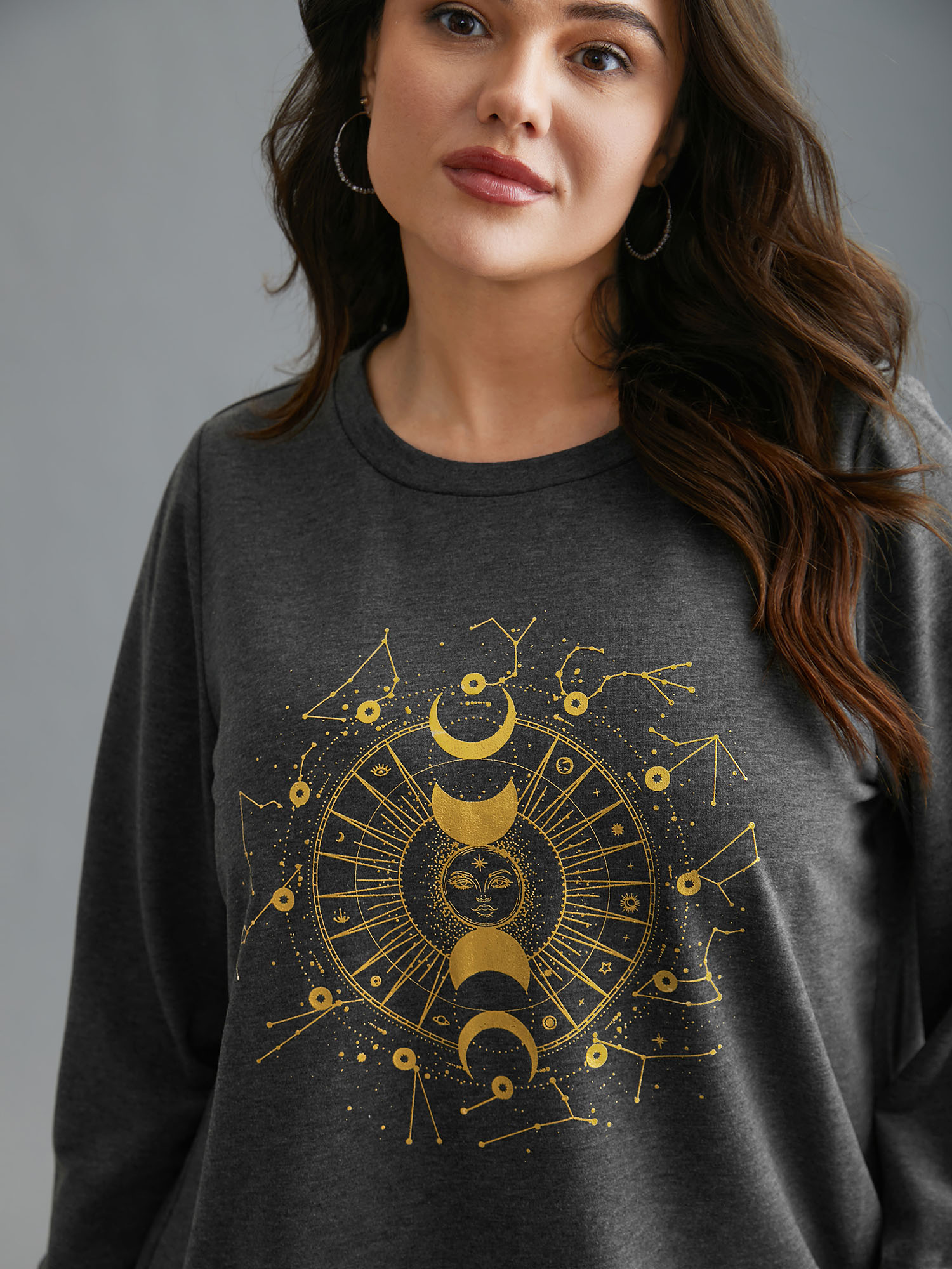 

Plus Size Star & Moon Print Round Neck Sweatshirt Women DimGray Casual Non Hooded Everyday Sweatshirts BloomChic