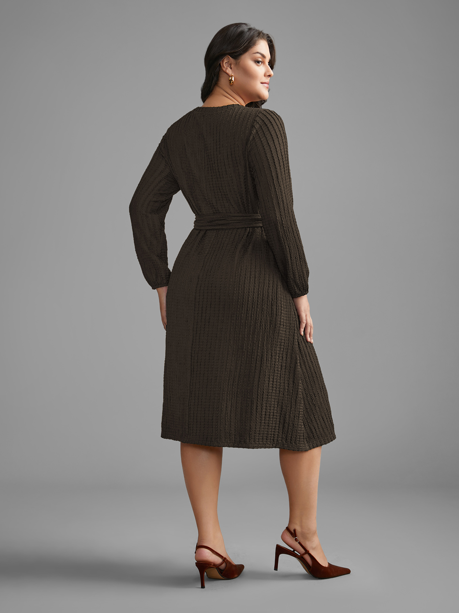 

Plus Size Plain Textured Belted Knit Dress DarkBrown Women Casual Texture Knit Dresses Bloomchic