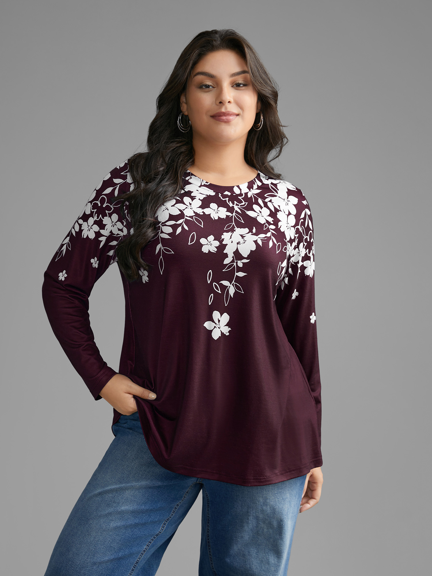 

Plus Size Round Neck Boho Print T-shirt Burgundy Women Casual Contrast Natural Flowers Round Neck Everyday T-shirts BloomChic