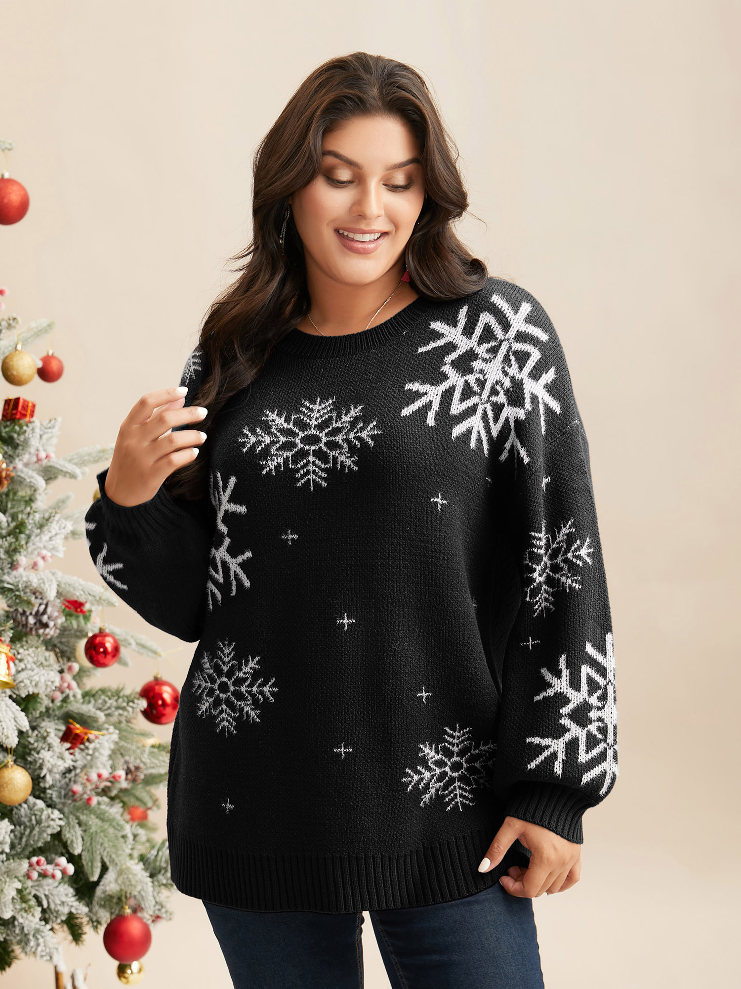 

Plus Size Snowflakes Pattern Drop Shoulders Pullover Black Women Casual Loose Long Sleeve Round Neck Everyday Pullovers BloomChic