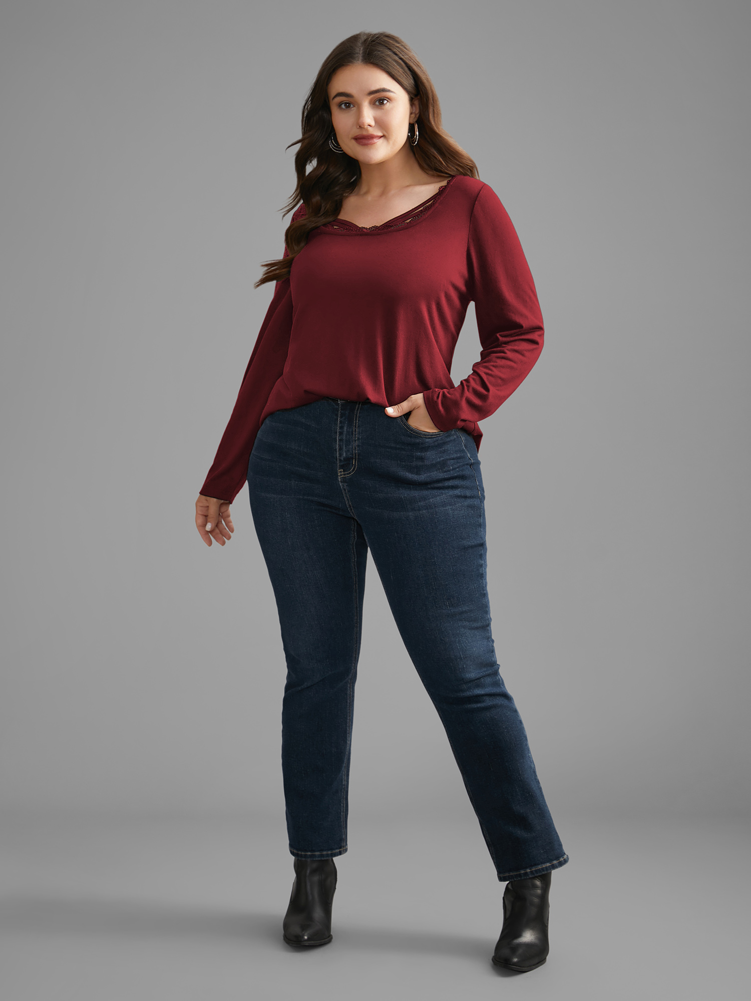 

Plus Size Plain Lace Patchwork Crisscross T-shirt Burgundy Women Casual Patchwork U-neck Everyday T-shirts BloomChic