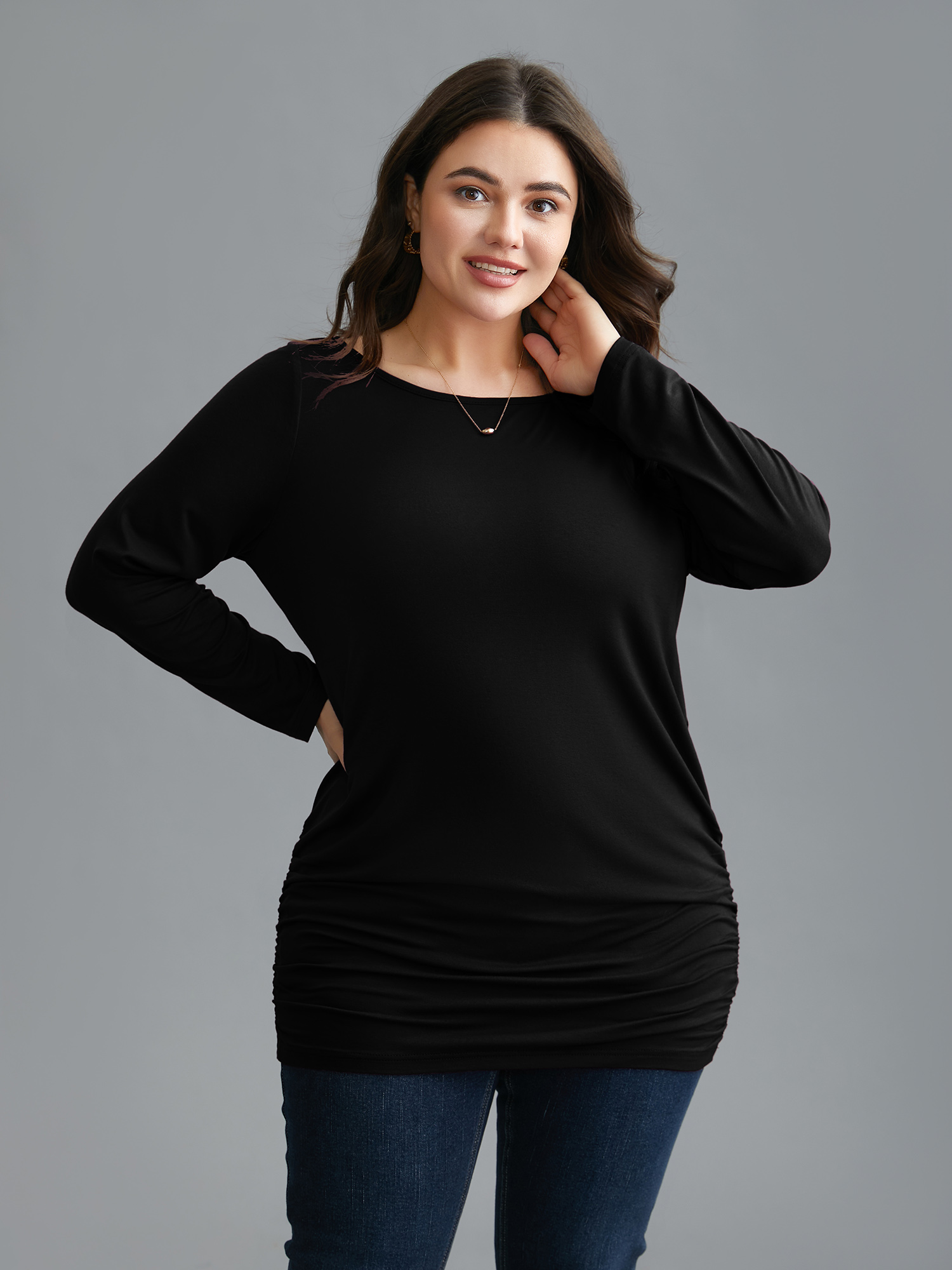 

Plus Size Very Stretchy Supersoft Slim-Fit T-shirt Black Women Elegant Gathered Boat Neck Everyday T-shirts BloomChic