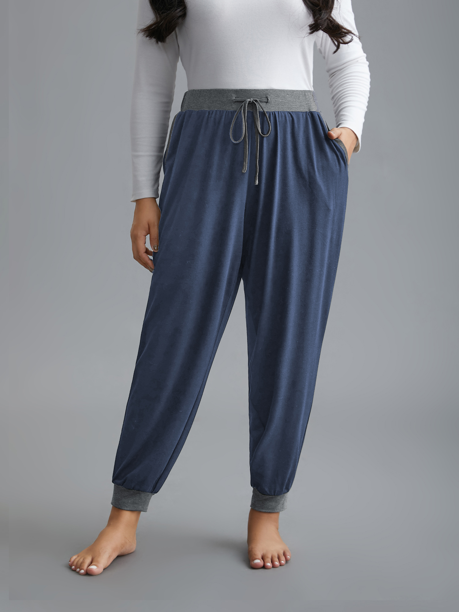 

Plus Size Contrast Drawstring Loungewear Bottoms Indigo  Bloomchic