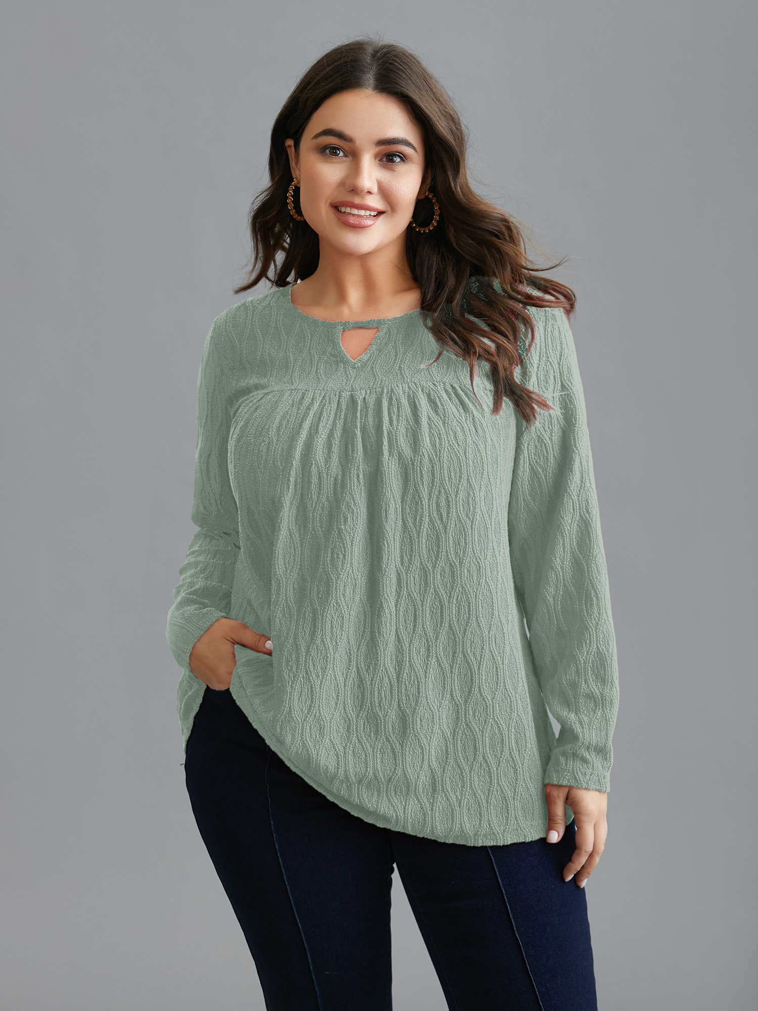 

Plus Size Textured Keyhole Gathered Knit Top Greenbean Round Neck Long Sleeve Elegant Jersey Tops