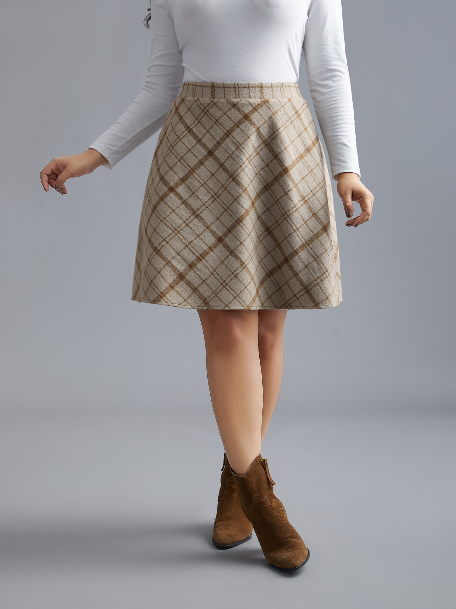 Plus Size Plaid Pattern Elastic Waist A-line Mini Skirt Women Apricot Elegant Low stretch Slanted pocket Everyday Skirts BloomChic 18-20/2X 