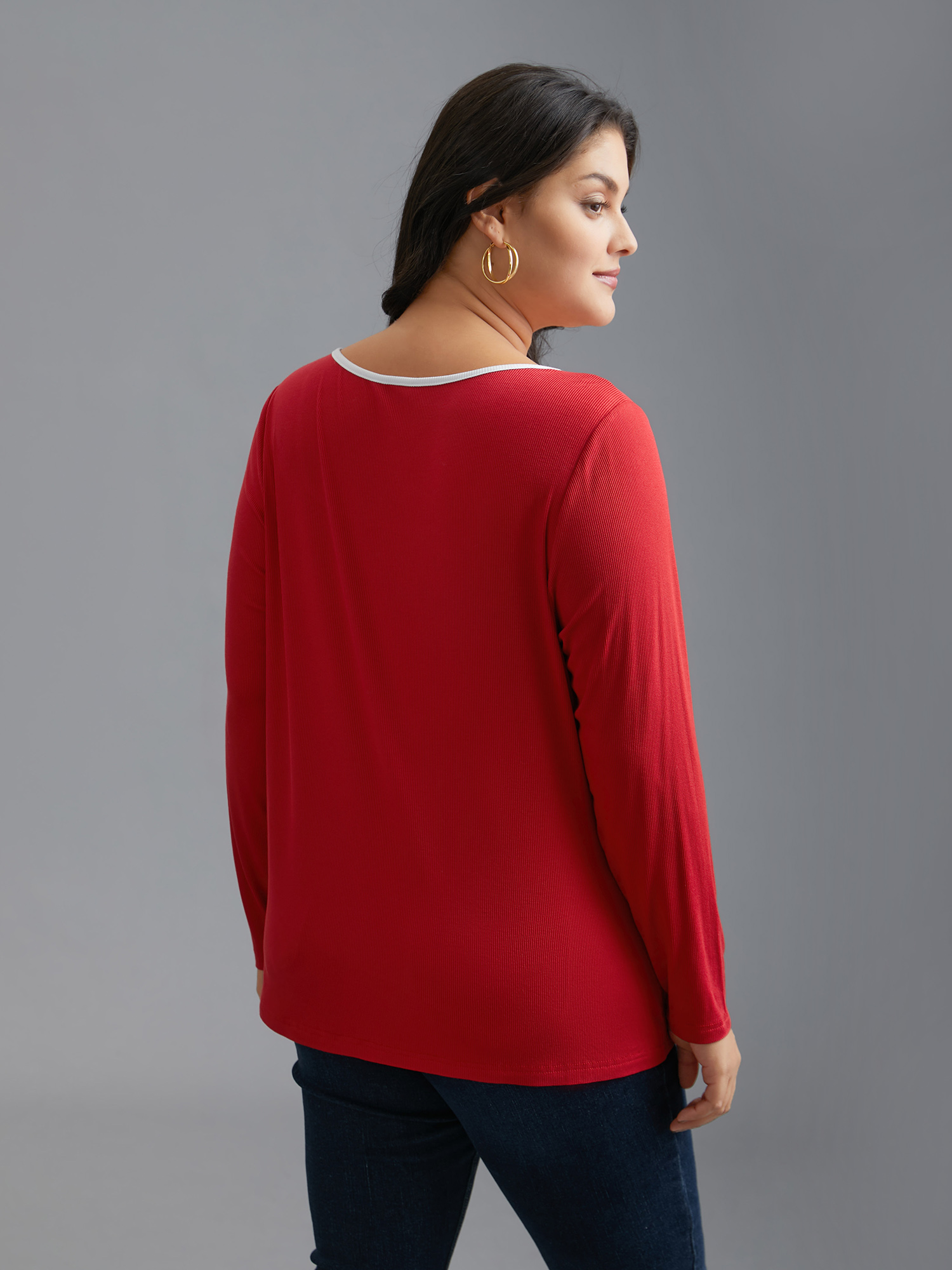 

Plus Size Square Neck Contrast Trim T-shirt Crimson Women Casual Texture Square Neck Bodycon Everyday T-shirts BloomChic