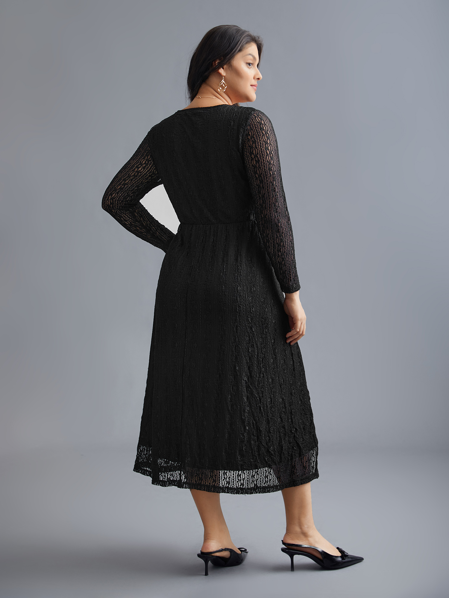 Plus Size Lace Panel Square Neck Tie Knot Dress Black Women Elegant Tie knot Square Neck Long Sleeve Curvy BloomChic 10/M 