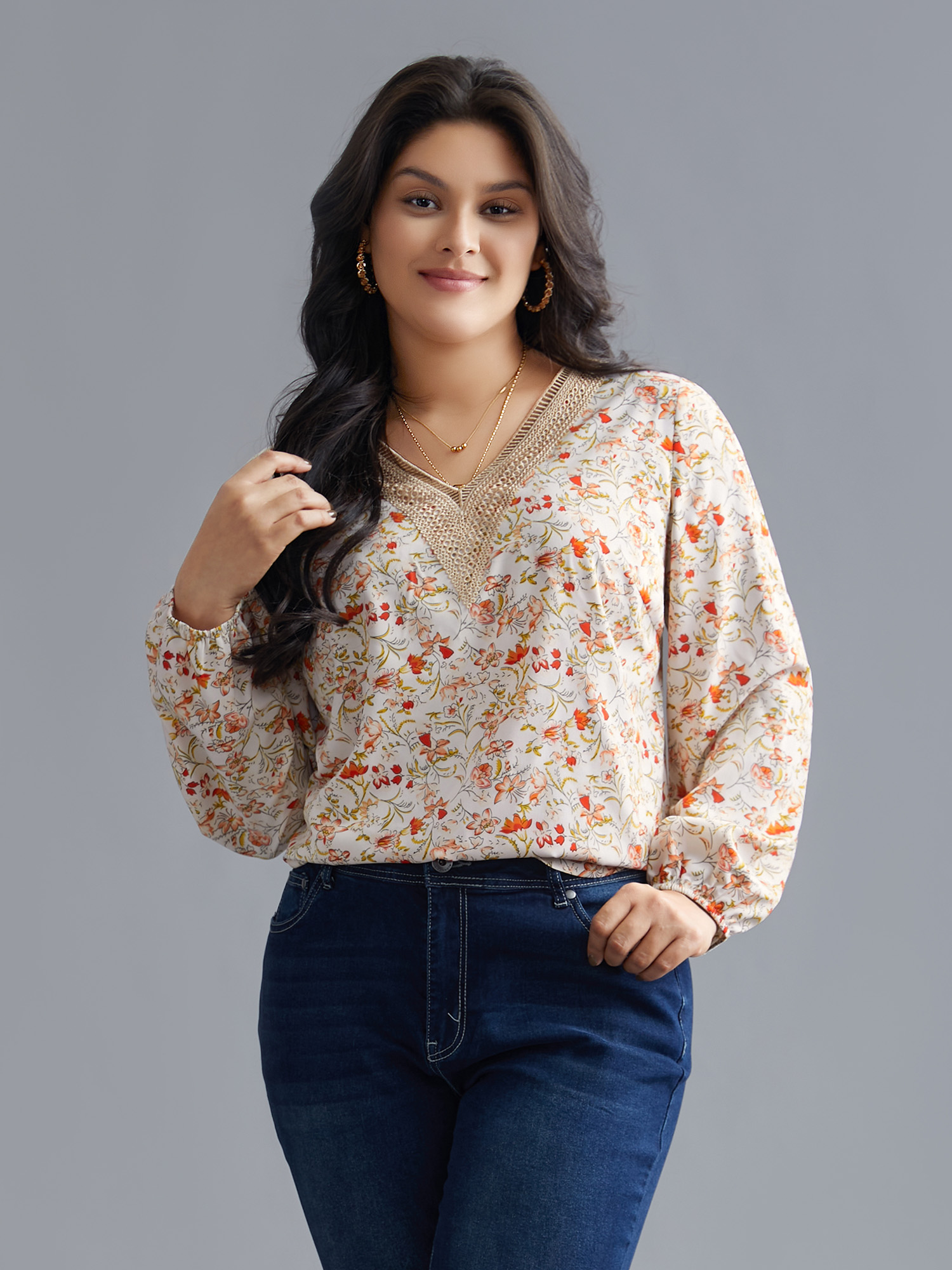 Plus Size Multicolor V Neck Ditsy Floral Contrast Webbing Blouse Women Elegant Long Sleeve V-neck Everyday Blouses BloomChic 22-24/3X 