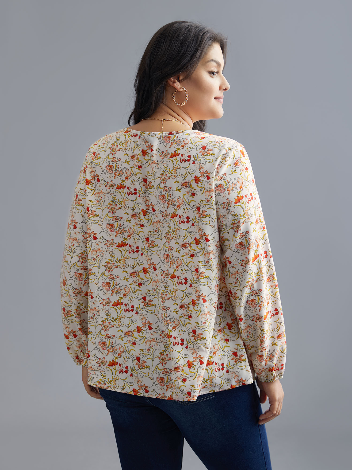 

Plus Size Multicolor V Neck Ditsy Floral Contrast Webbing Blouse Women Elegant Long Sleeve V-neck Everyday Blouses BloomChic