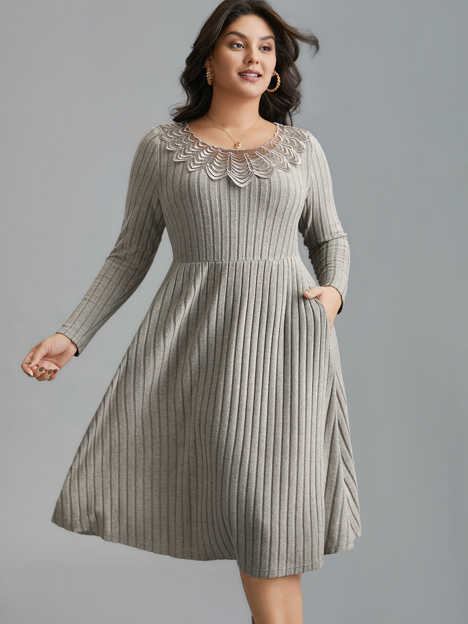 

Plus Size Lace Neck Patchwork Ribbed Knit Dress LightGray Women Elegant Woven ribbon&lace trim Knit Dresses Bloomchic