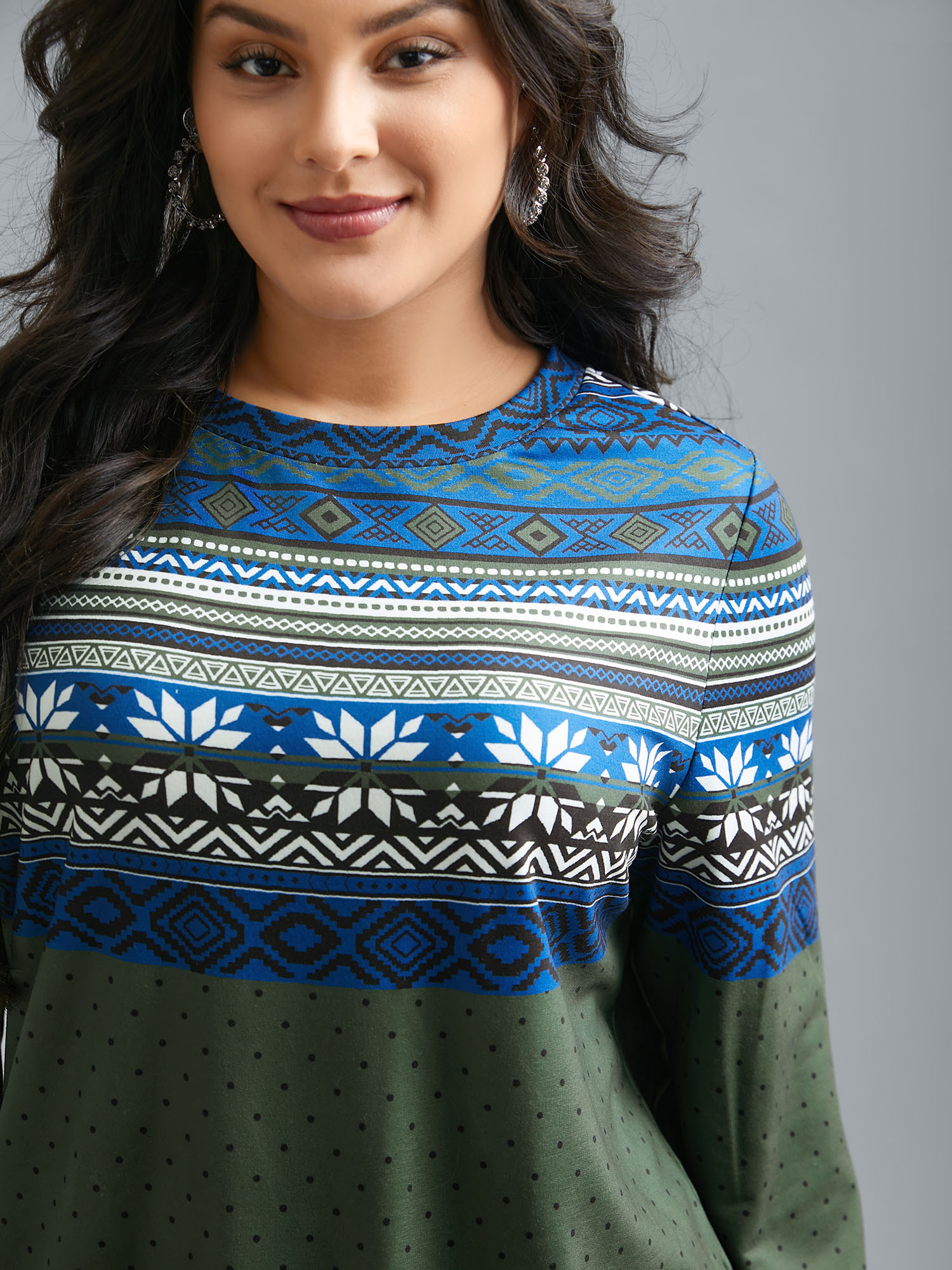 Plus Size Round Neck Geometric Polka Dot Patchwork Sweatshirt Women Multicolor Casual Contrast Round Neck Everyday Sweatshirts BloomChic 14-16/1X 