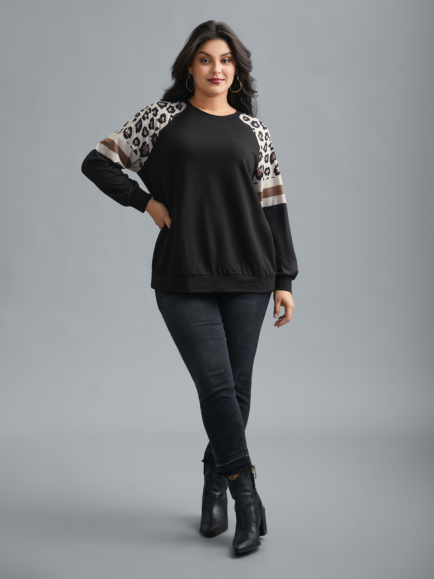 

Plus Size Round Neck Stretchy Leopard Sleeve Sweatshirt Women Black Casual Contrast Round Neck Everyday Sweatshirts BloomChic