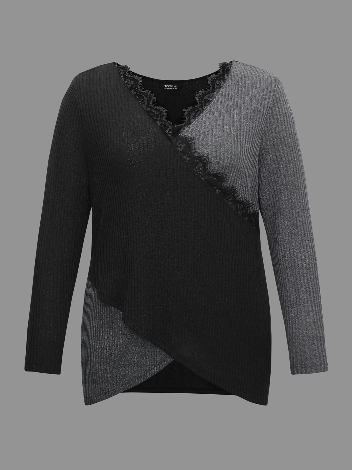 

Plus Size Overlap Collar Lace Trim Stitch T-Shirt Black Women Elegant Overlapping V-neck Bodycon Everyday T-shirts BloomChic