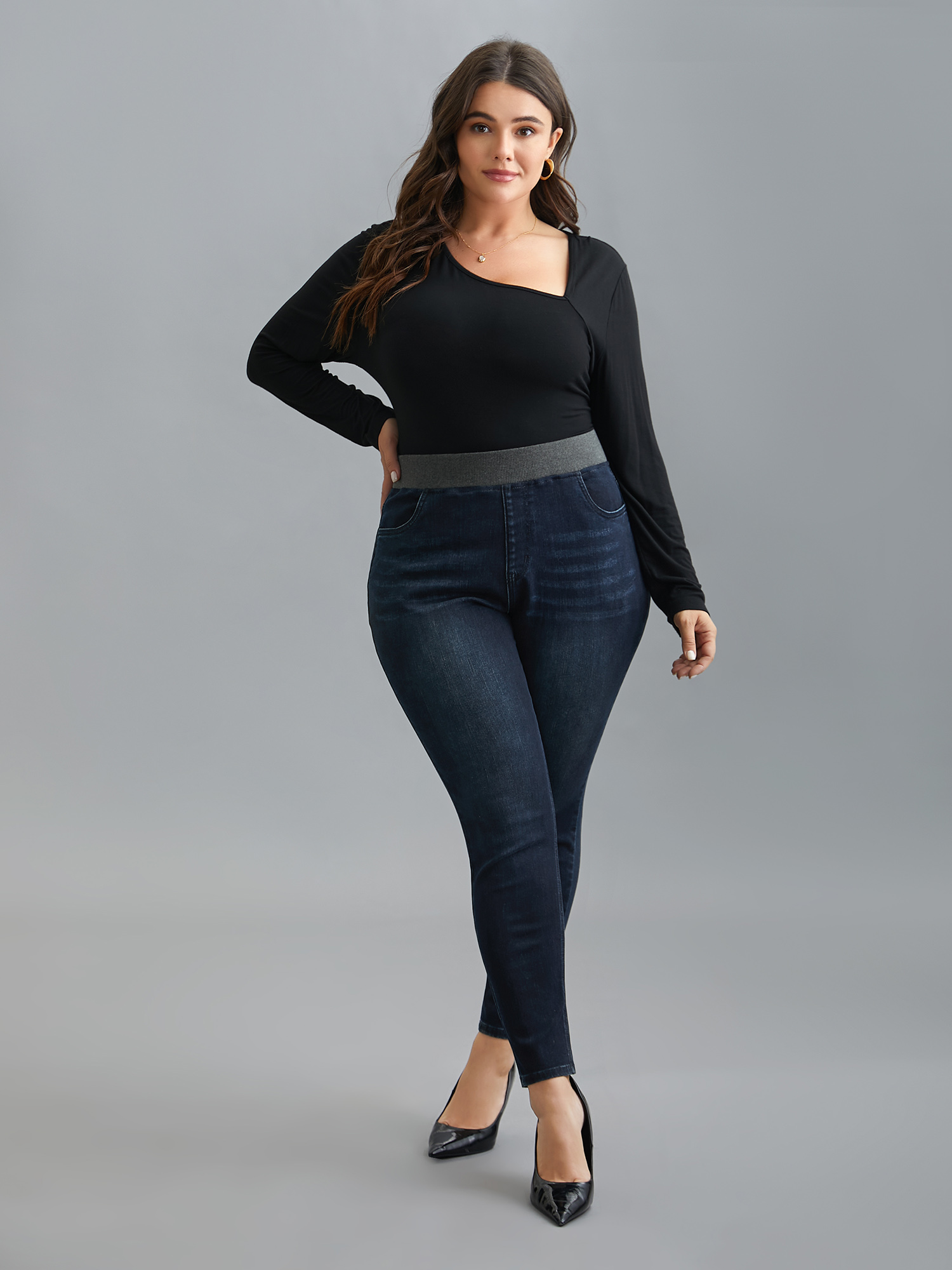 Plus Size Stretchy Whiskered Waist Skinny Knit Jeans Women Darkindigo Elegant Medium stretch Slanted pocket Jeans BloomChic 10/M 
