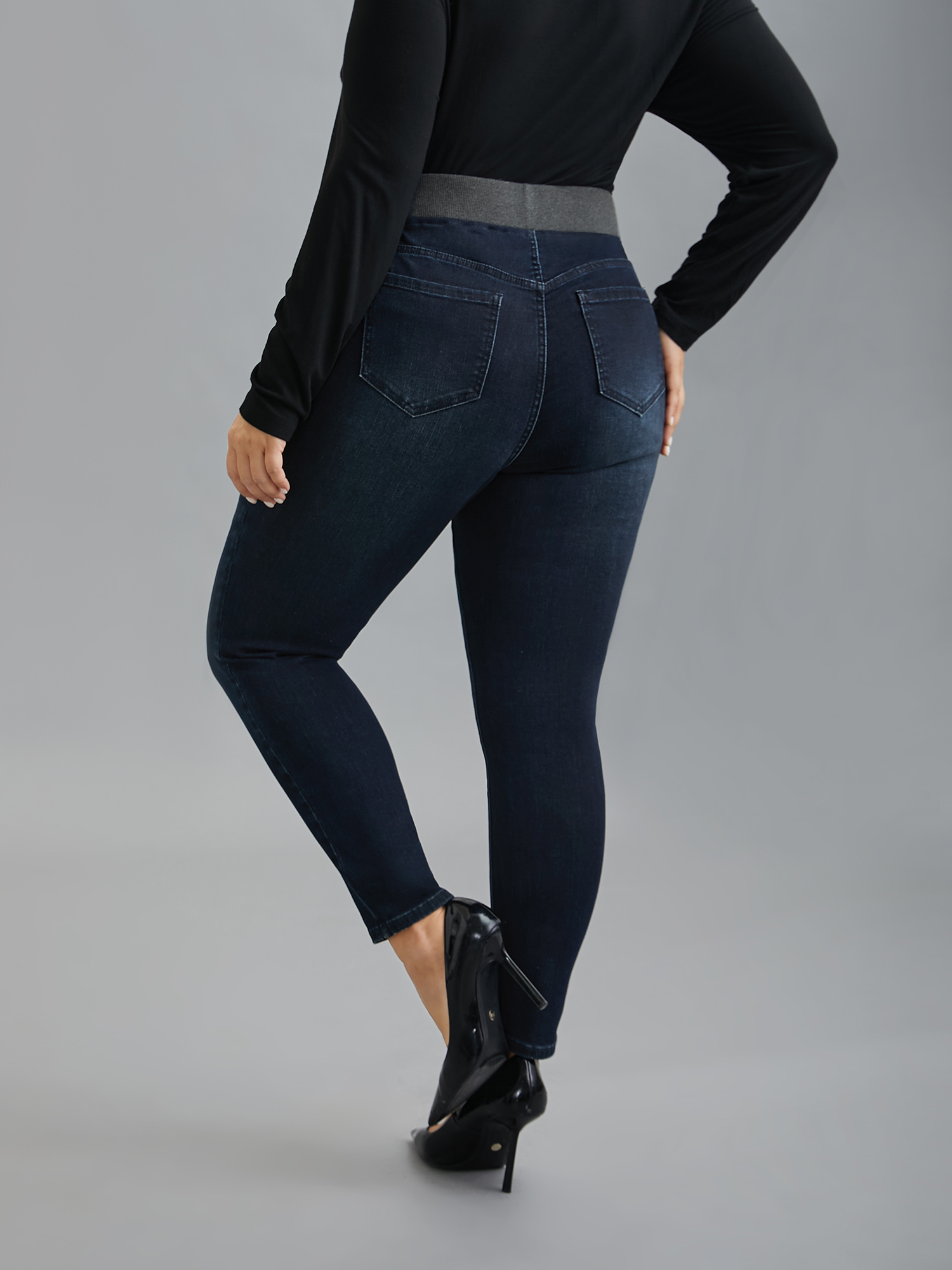 Plus Size Stretchy Whiskered Waist Skinny Knit Jeans Women Darkindigo Elegant Medium stretch Slanted pocket Jeans BloomChic 10/M 