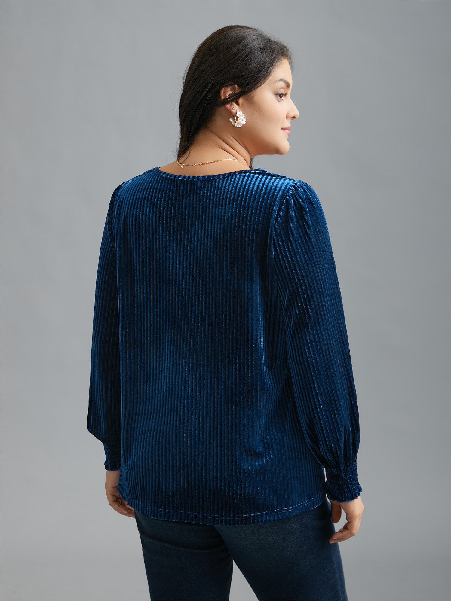 

Plus Size V Neck Plain Shirred Velvet Top Navy V-neck Extra Long Sleeve Elegant Jersey Tops