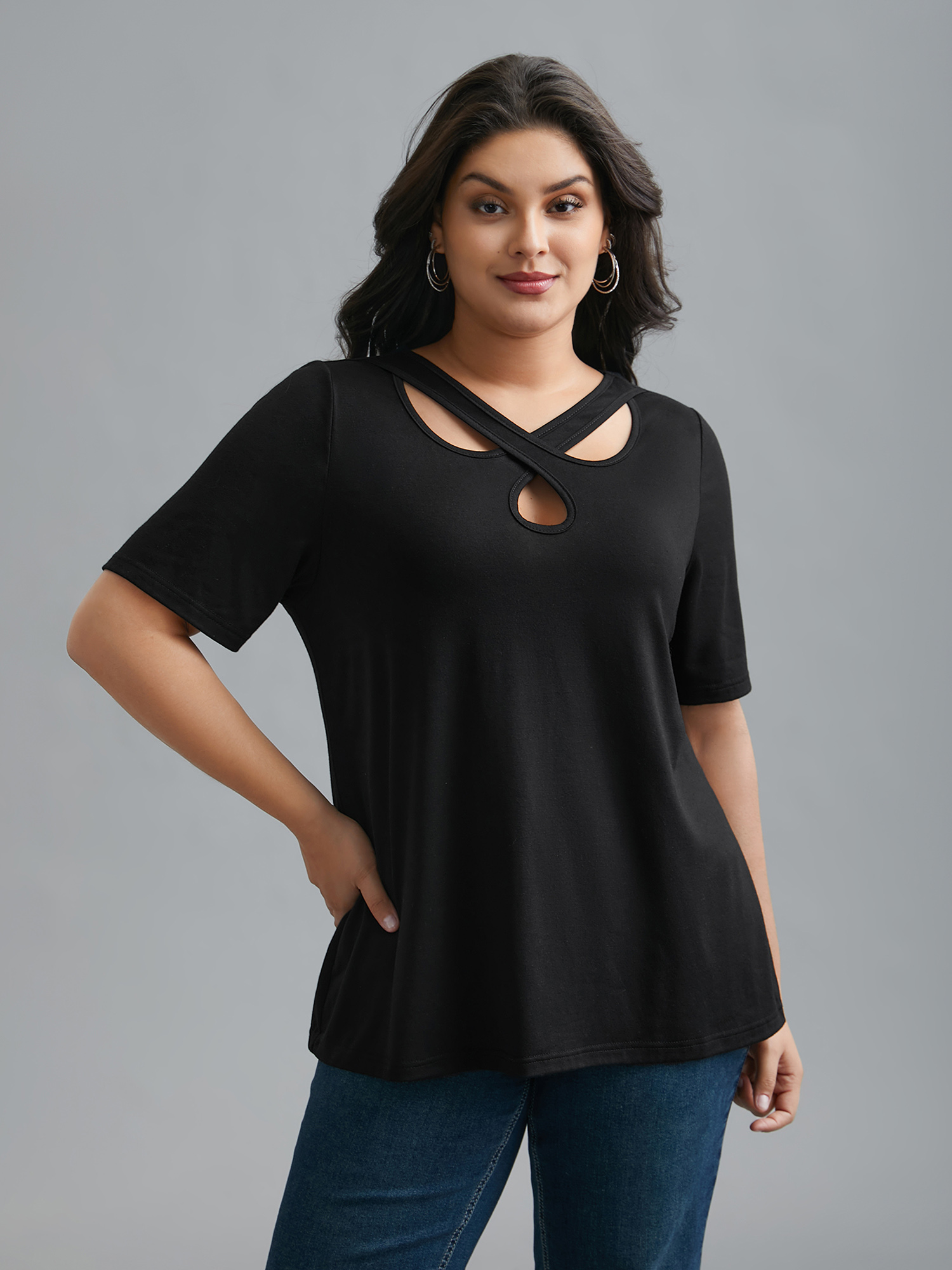 

Plus Size Crossover Keyhole Plain Stretchy T-Shirt Black Women Casual Cut-Out Asymmetrical Neck Everyday T-shirts BloomChic