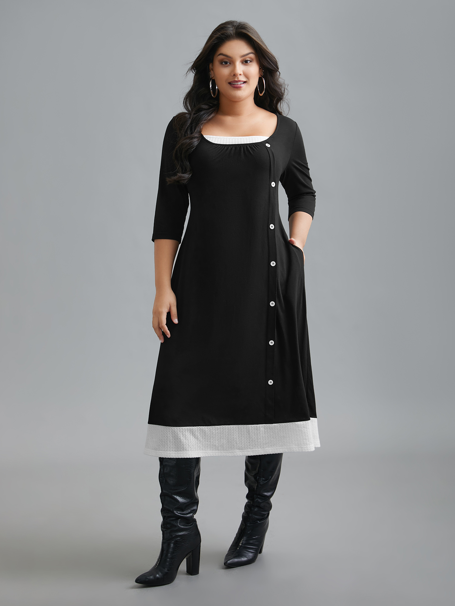 

Plus Size Square Neck Color Block Button Detail Dress Black Women Elegant Gathered Knit Dresses Bloomchic