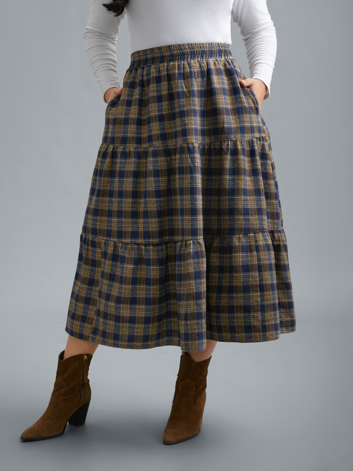 

Plus Size Plaid Pattern Stretchy Waist Skirt Women Indigo Elegant Gathered No stretch Side seam pocket Everyday Skirts BloomChic