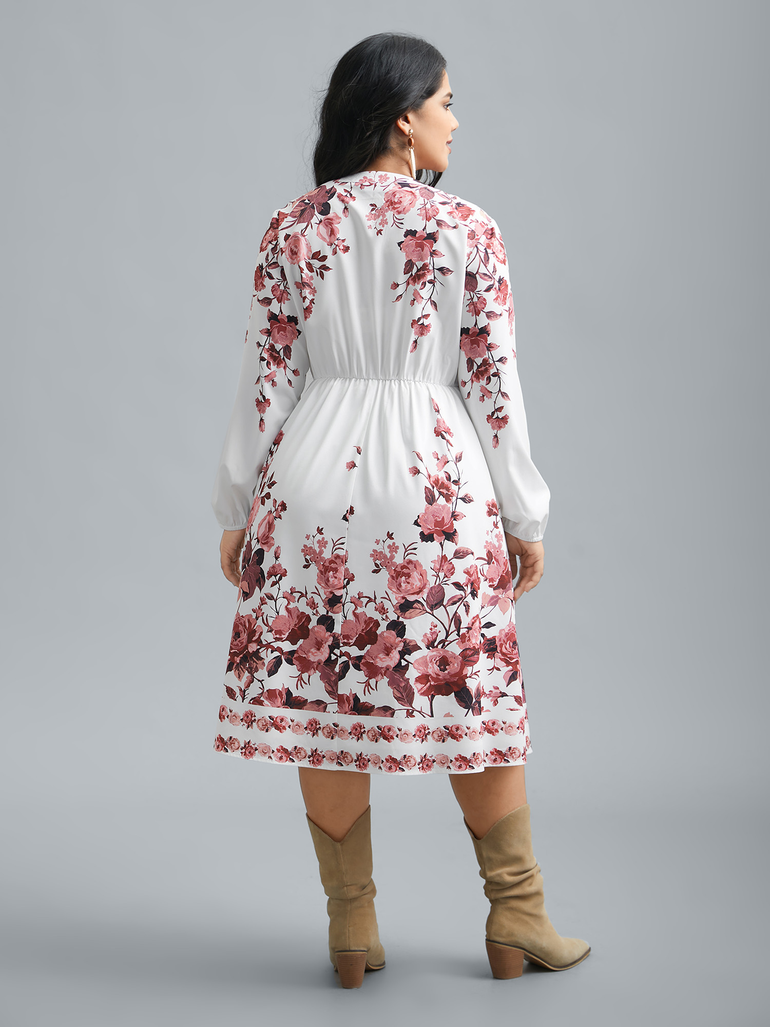 

Plus Size Boho Print Lantern Sleeve Button Detail Dress Rosered Women Resort Button Flat collar with V-notch Long Sleeve Curvy BloomChic