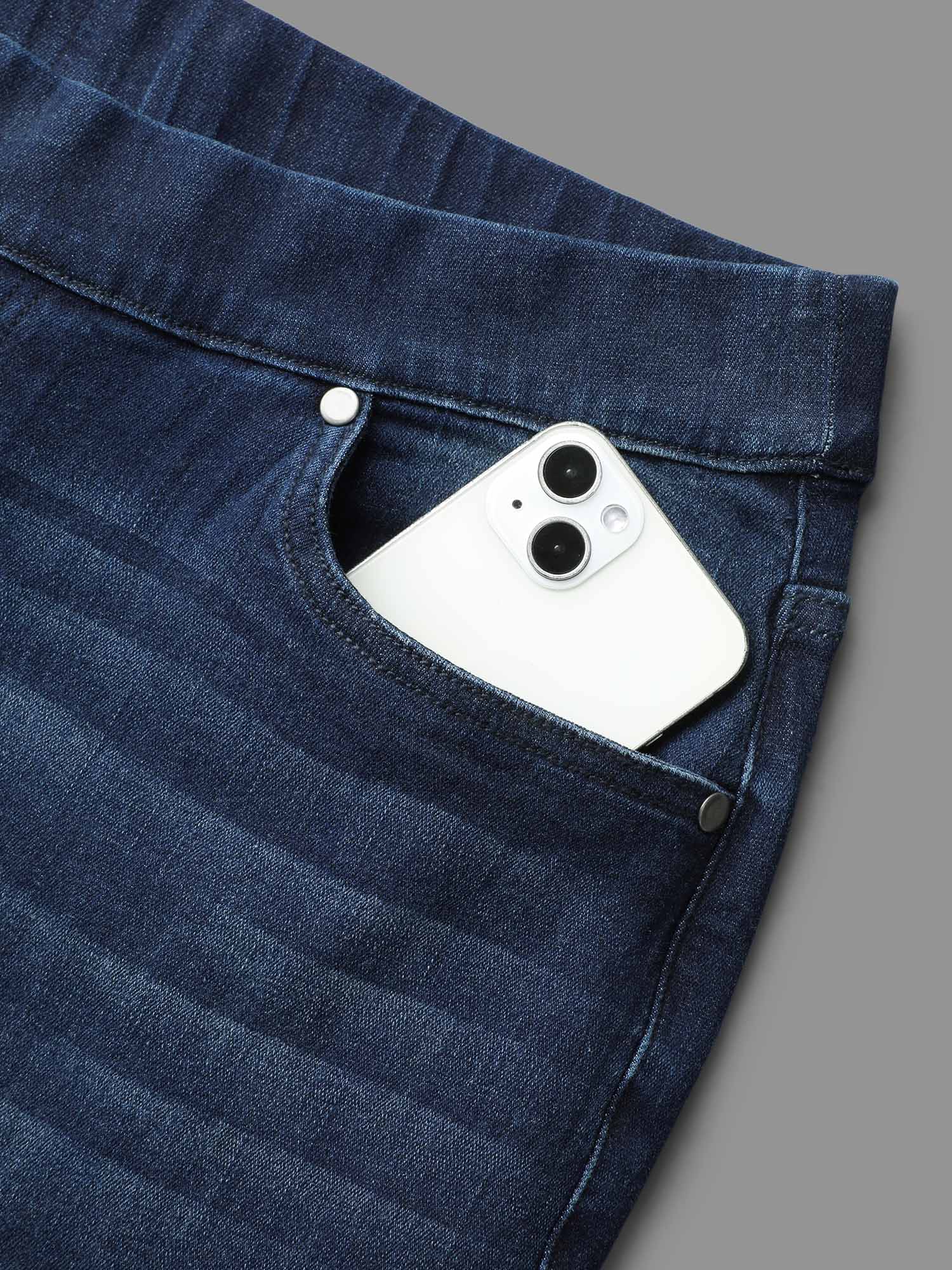 Plus Size Elastic Waist Pocket Bootcut Jeans Women Denimindigo Casual Medium stretch Slanted pocket Jeans BloomChic 26/4X 