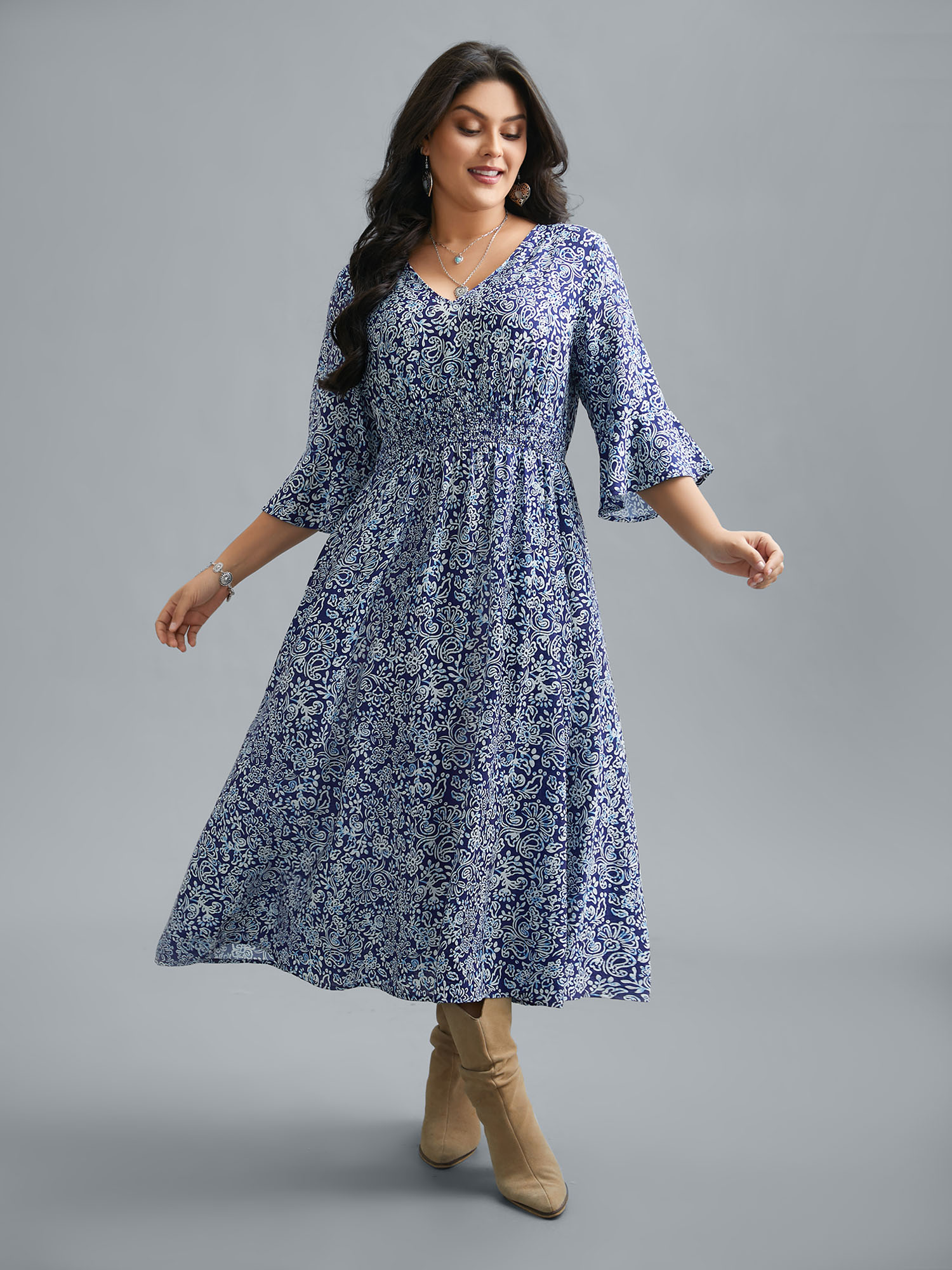 

Plus Size V-Neck Paisley Print Smocked Waist Dress DarkBlue Women Resort Non V-neck Elbow-length sleeve Curvy BloomChic