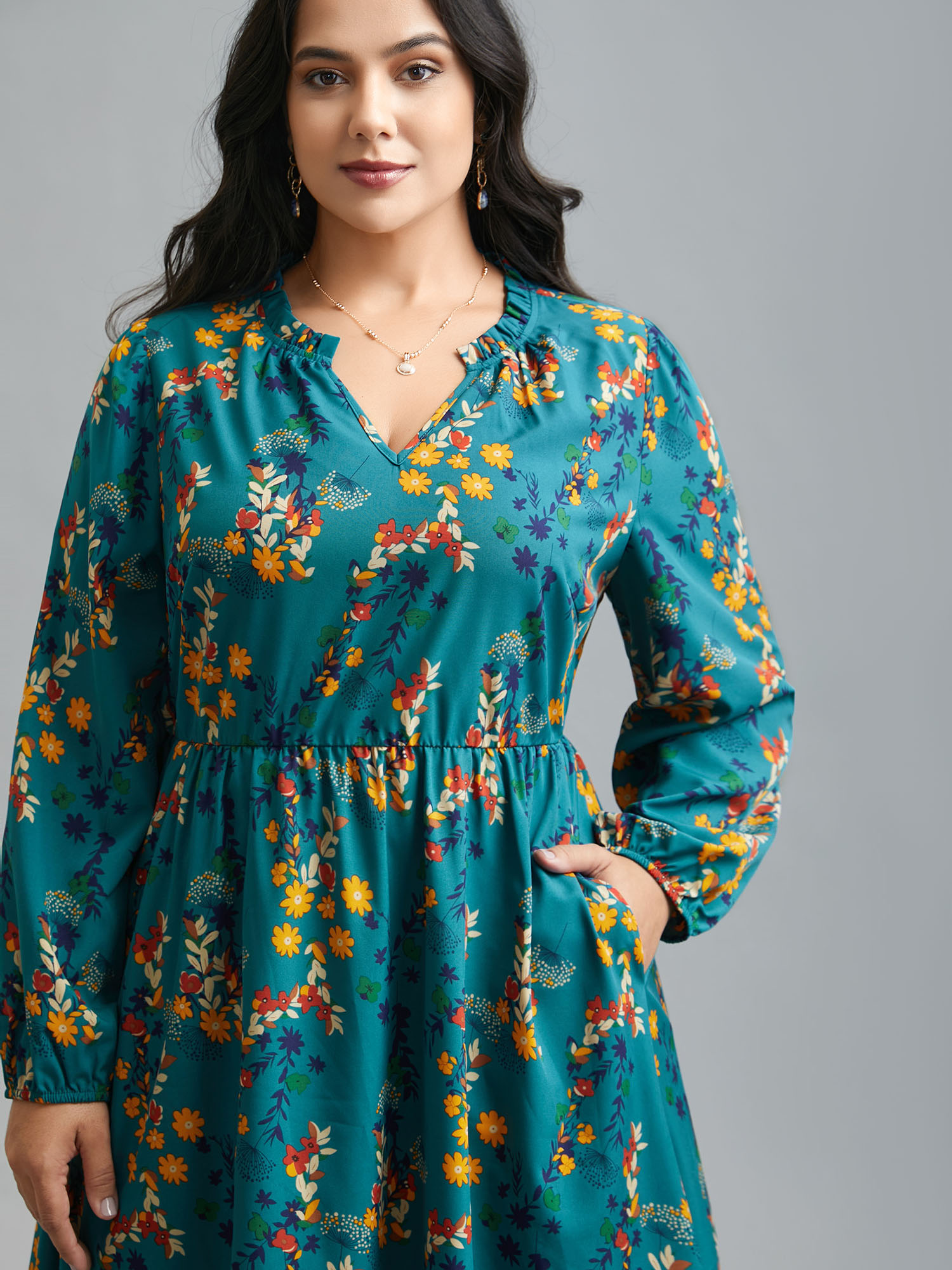 

Plus Size Floral Print Ruffled Notched Collar Midi Dress Aegean Women Elegant Gathered Notched collar Long Sleeve Curvy BloomChic 14/M