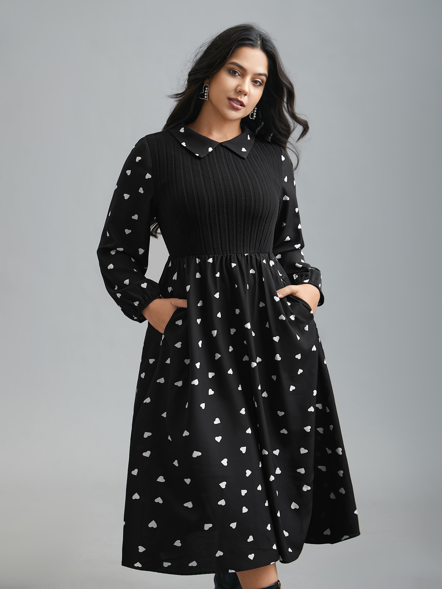 

Plus Size Peter Pan Collar Heart Print Patchwork Dress Black Women Resort Texture Knit Dresses Bloomchic 16/L