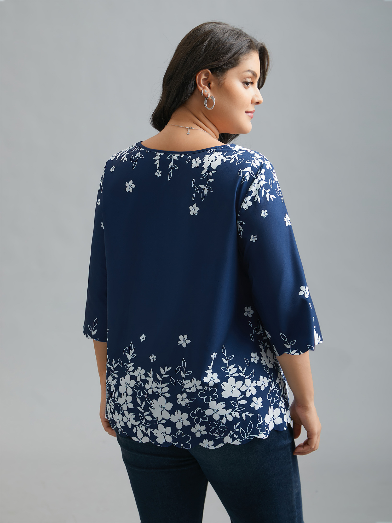 

Plus Size Indigo Laser Cut Floral Boho Print Blouse Women Elegant Elbow-length sleeve V-neck Everyday Blouses BloomChic