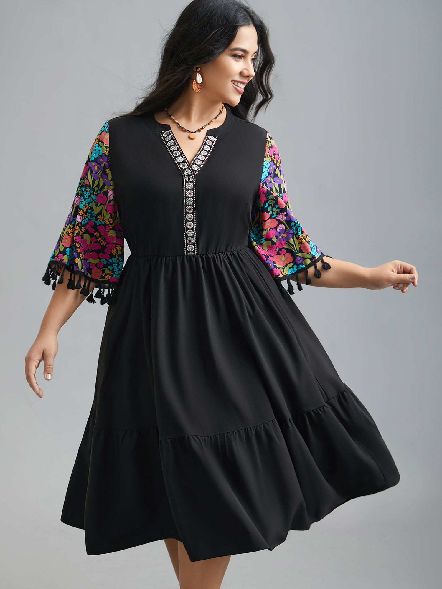 

Plus Size Cotton Floral Embroidered Contrast Webbing Tassels Dress BlackFlower Women Resort Tassels Flat collar with V-notch Elbow-length sleeve Curvy BloomChic 14/M