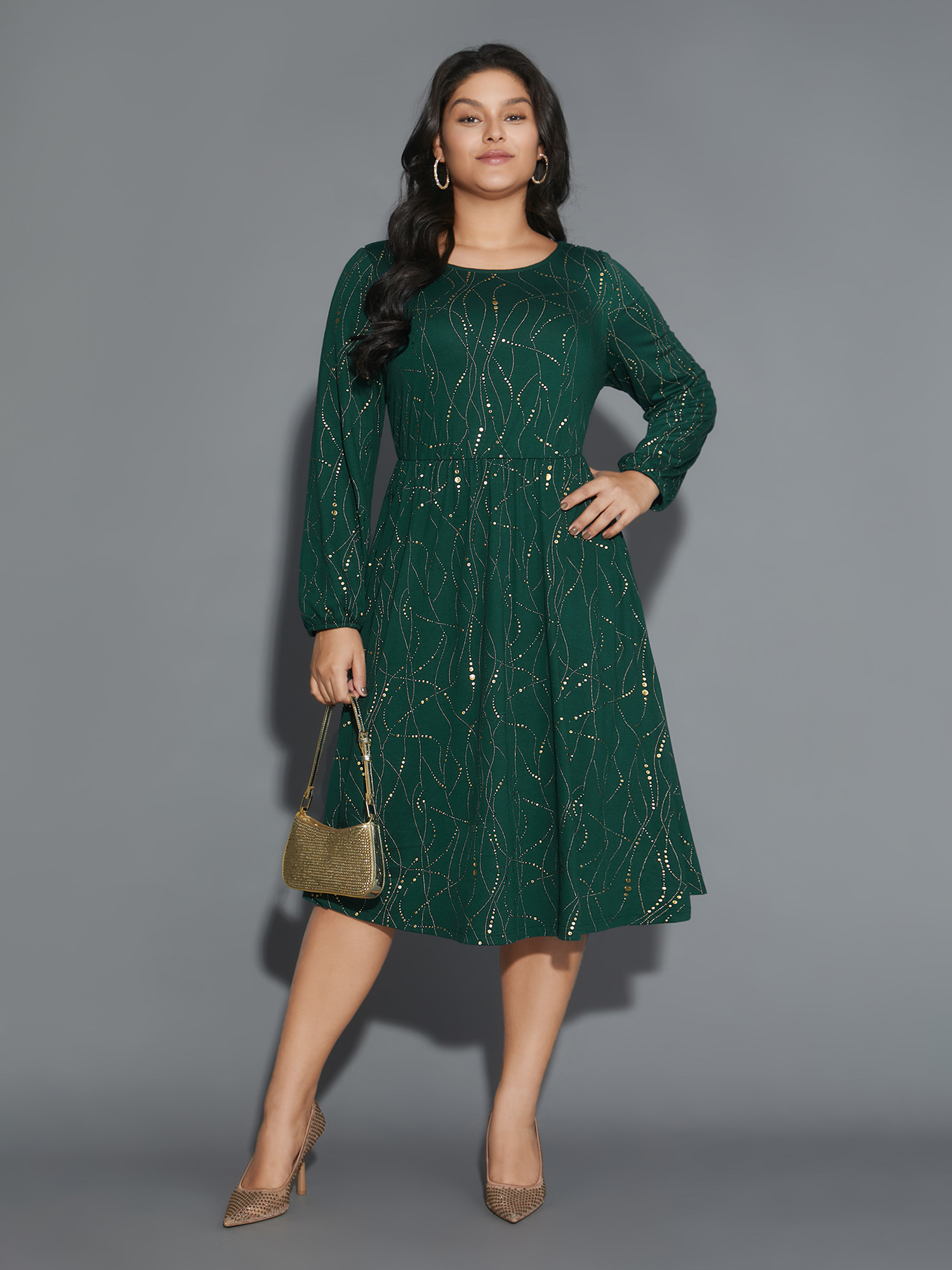 

Plus Size Glitter Crew Neck Waist-Cinched Dress Truegreen Women Cocktail Texture Party Curvy Bloomchic