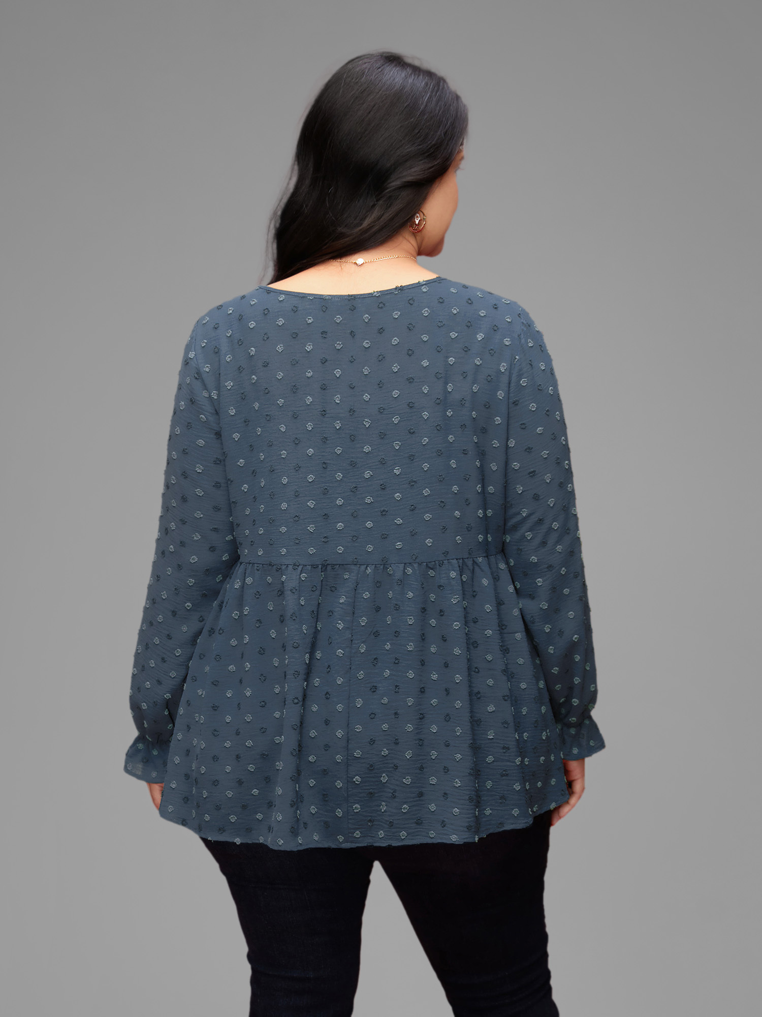 Plus Size Stone Textured Dot Elastic Cuffs A-line Blouse Women Casual Long Sleeve Round Neck Everyday Blouses BloomChic 26/4X 