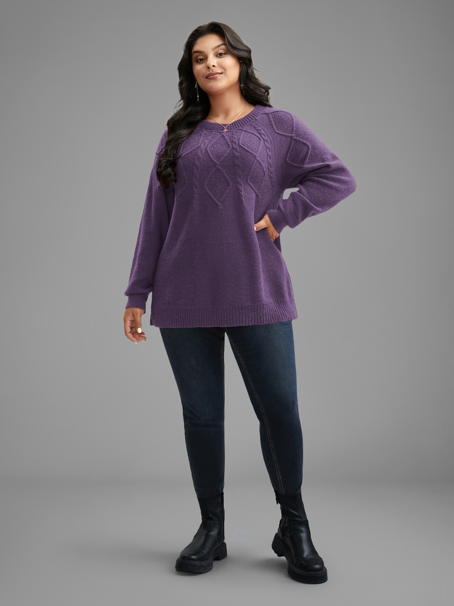 

Plus Size Cable Knit Bodice Crew-Neck Pullover Mauve Women Casual Loose Long Sleeve Round Neck Everyday Pullovers BloomChic