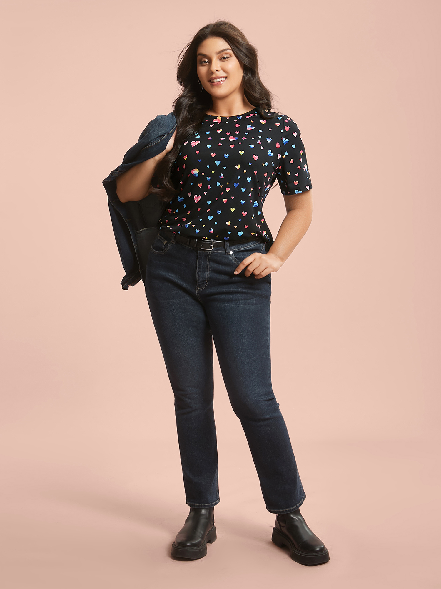 Plus Size Multi-Color Hearts Printed Stretchy T-Shirt Black Women Elegant Contrast Round Neck Everyday T-shirts BloomChic 12/L 