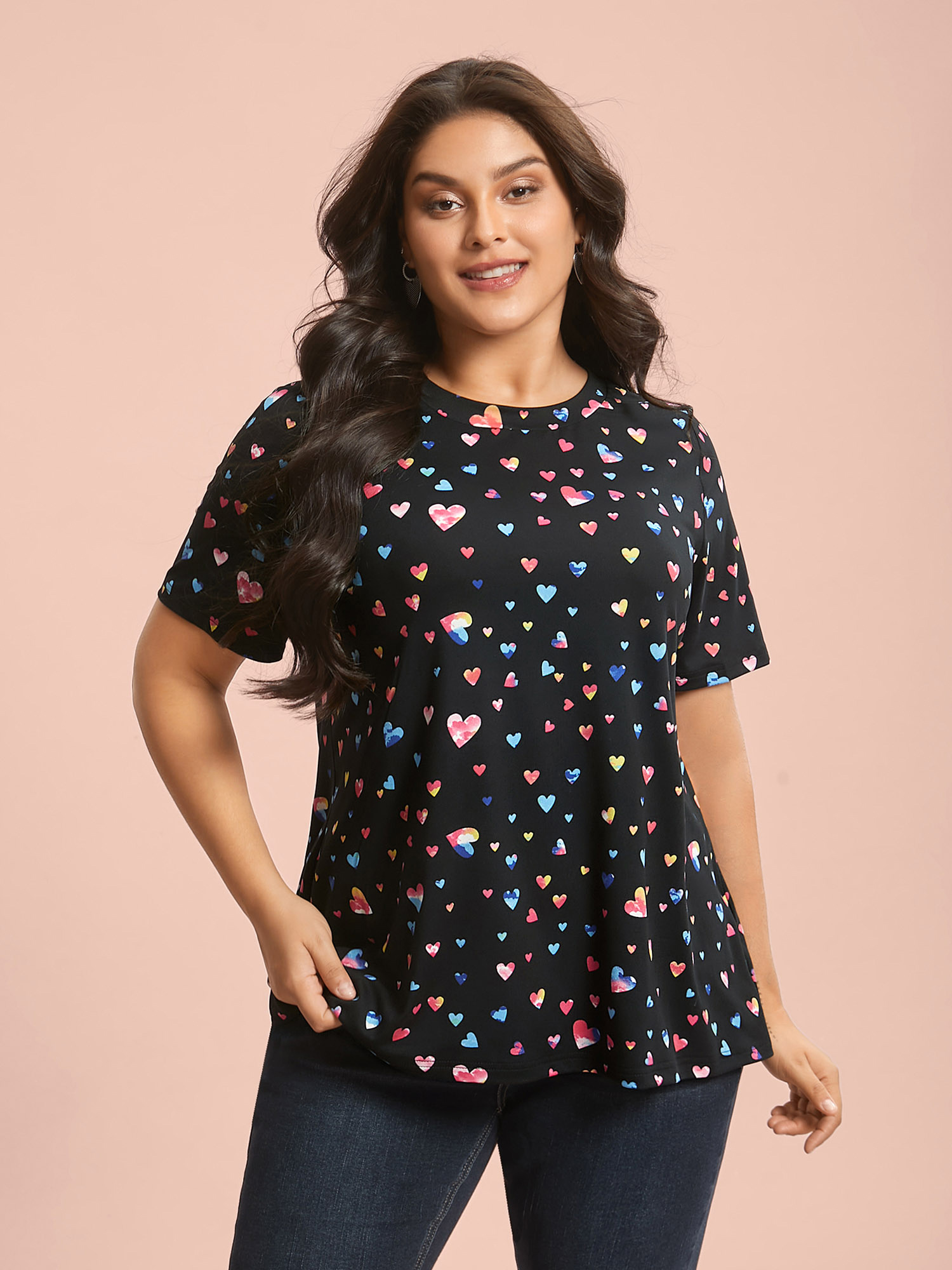 Plus Size Multi-Color Hearts Printed Stretchy T-Shirt Black Women Elegant Contrast Round Neck Everyday T-shirts BloomChic 12/L 