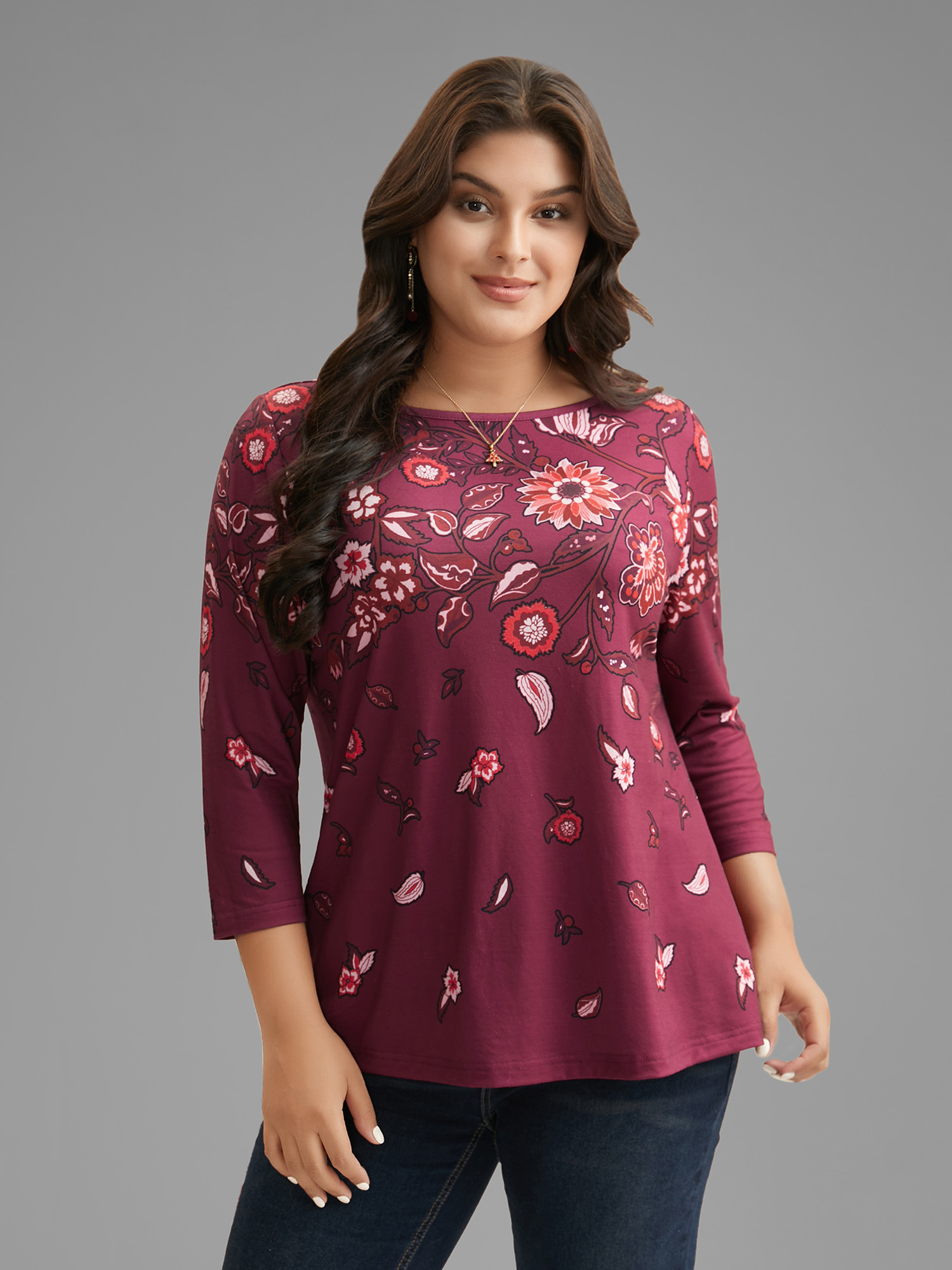 

Plus Size Floral Print Round Neck Fitted Tee Burgundy Women Casual Non Boat Neck Everyday T-shirts BloomChic