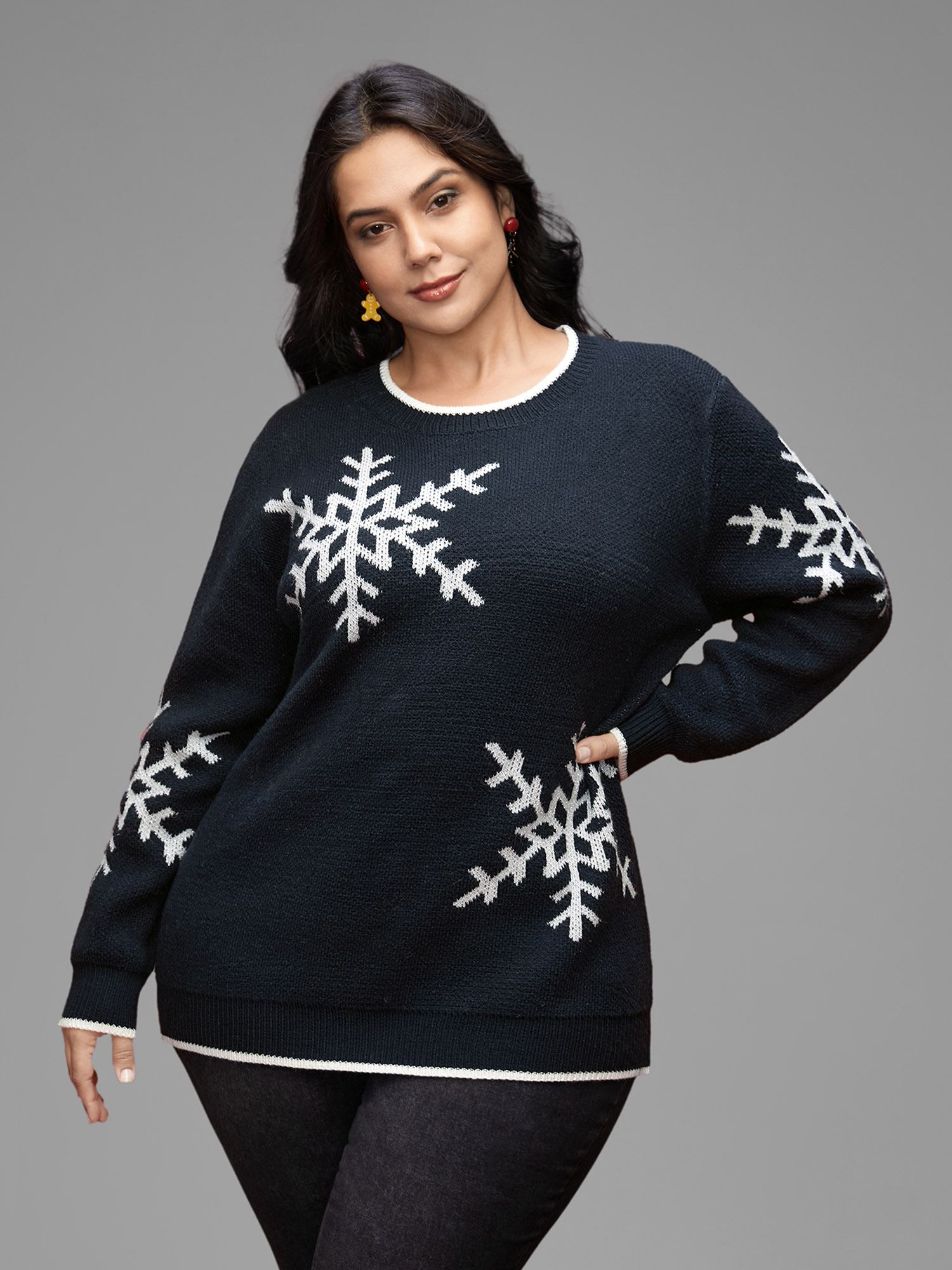 BloomChic Women's Plus Size Snowflakes Pattern Contrasting Hem Pullover Indigo Christmas Long Sleeve 12/L