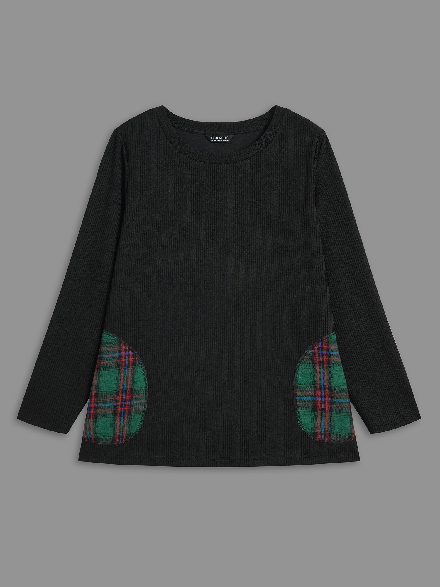 Plus Size Ribbed Contrast Pocket Slim-Fit Tee Black Women Casual Texture Round Neck Everyday T-shirts BloomChic 12/L 